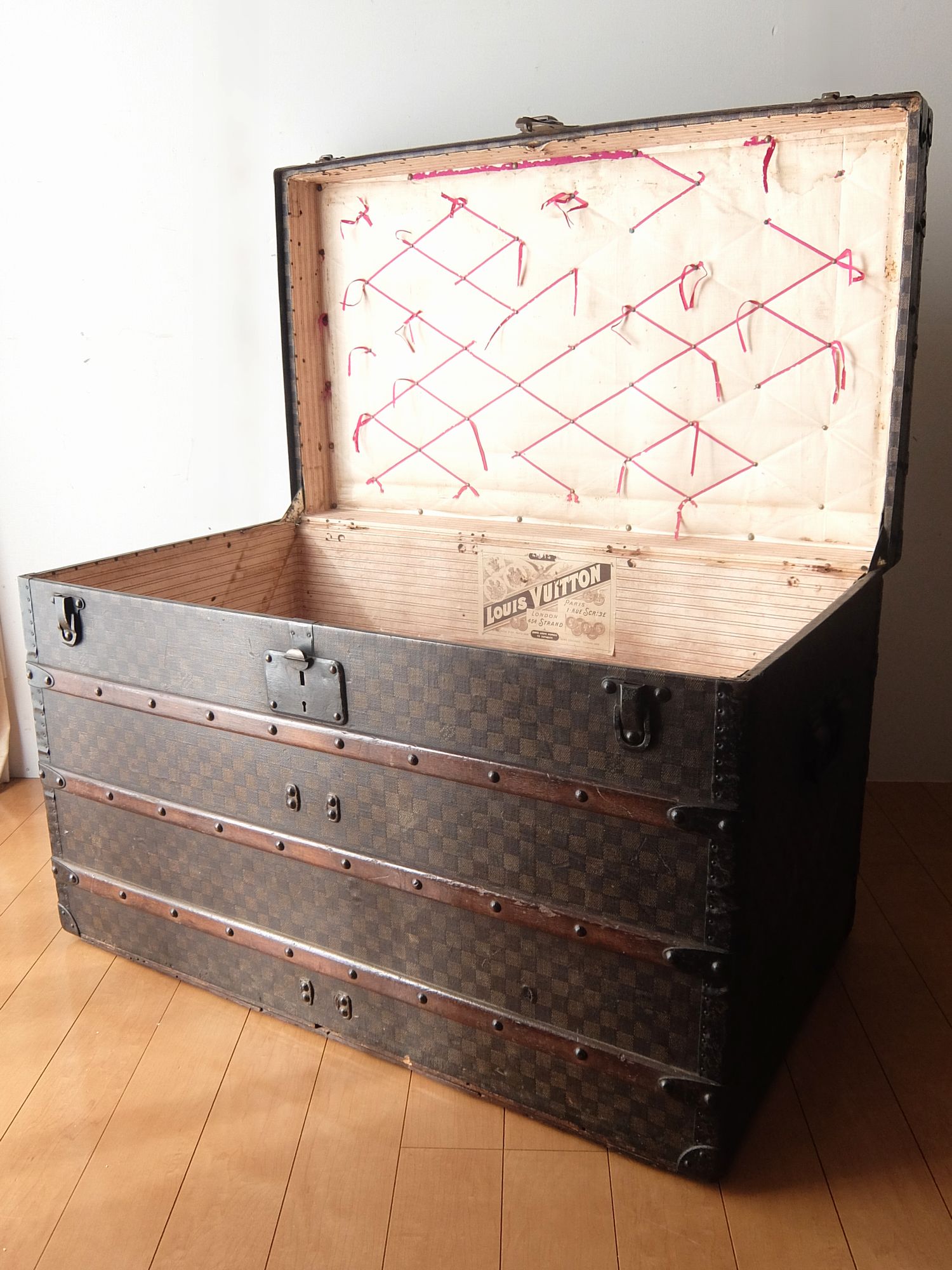 Trunk 【Louis Vuitton : Damier】 (A0321)