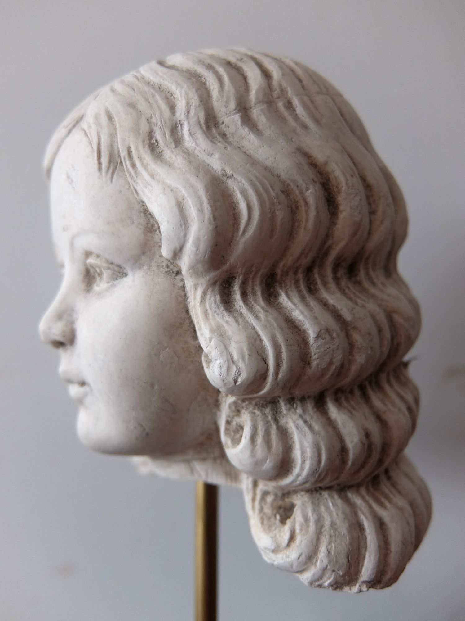 Plaster Figure 【Nobel】 (A1025-17)