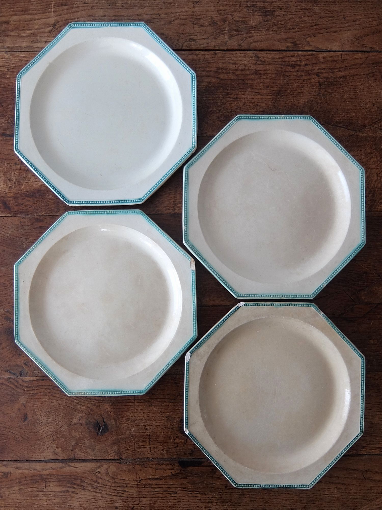 Octogonal Plate (A0226-02)