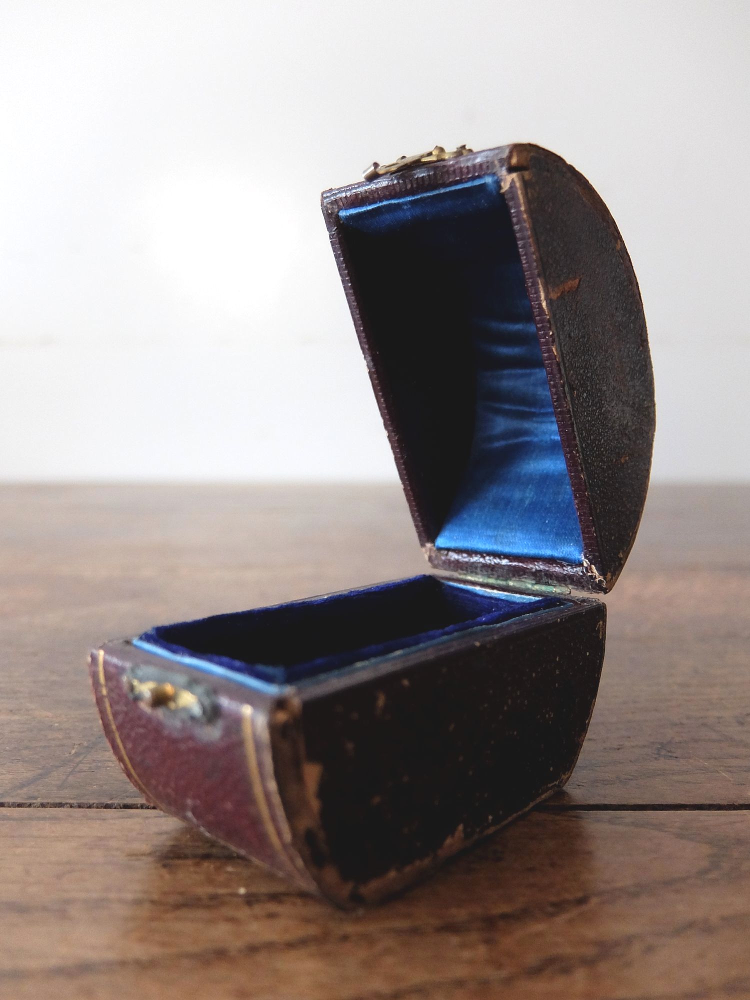 Antique Jewelry Box (A1121-01)