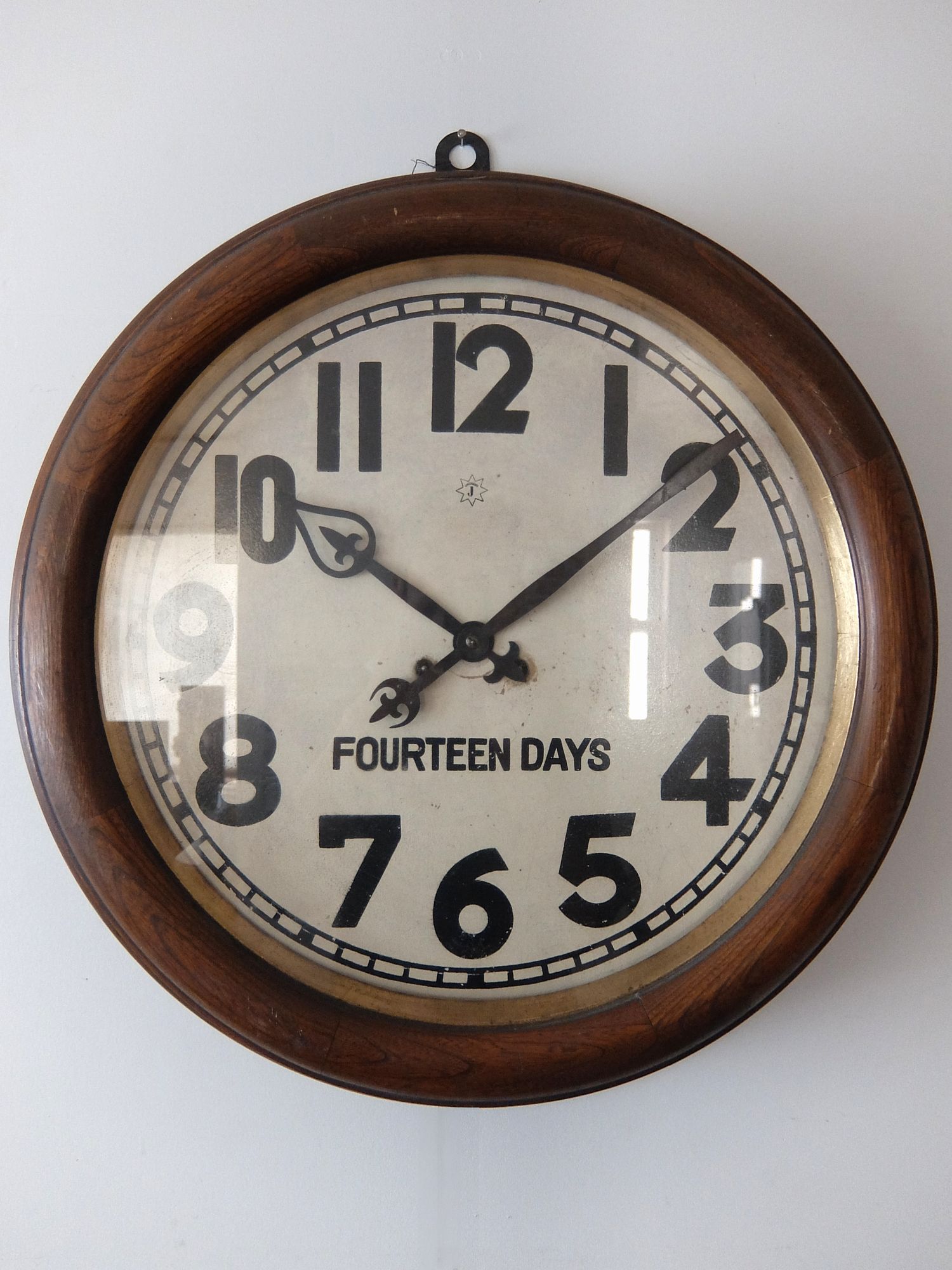 Wall Clock 【Junghans】 (A0424)