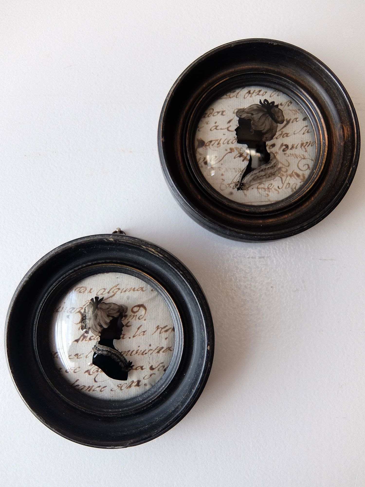 Frame with Silhouette Portrait　(A0120)