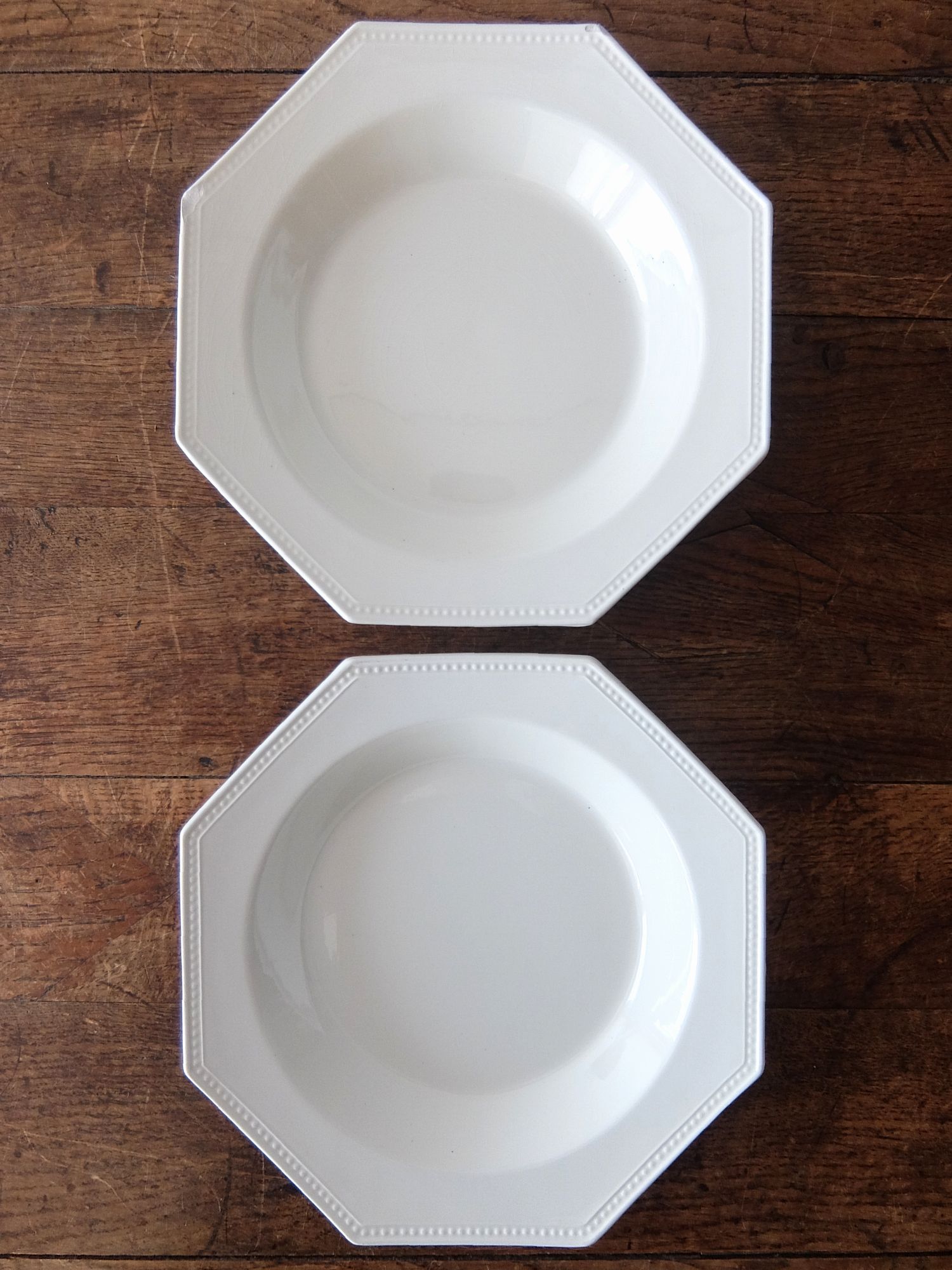 Montereau Octogonal Plate (B0225)