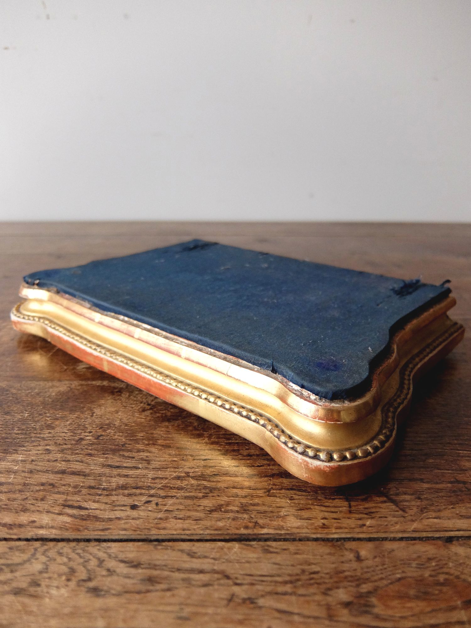 Display Base (B0317)