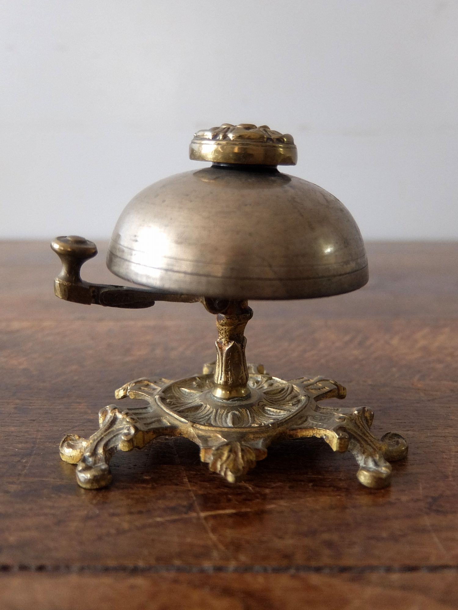 Counter Bell (A1025-02)