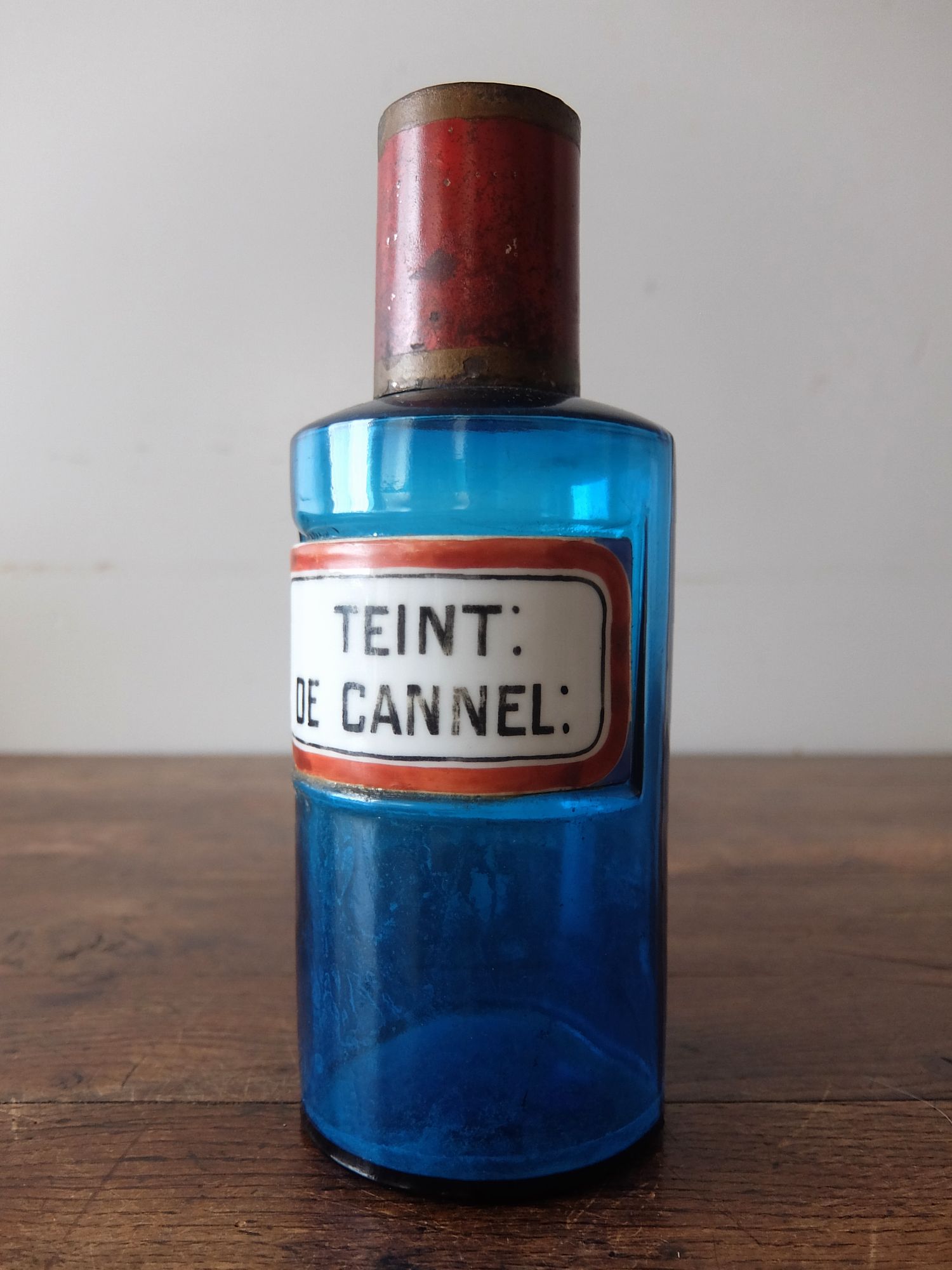Medicine Bottle (A0426)