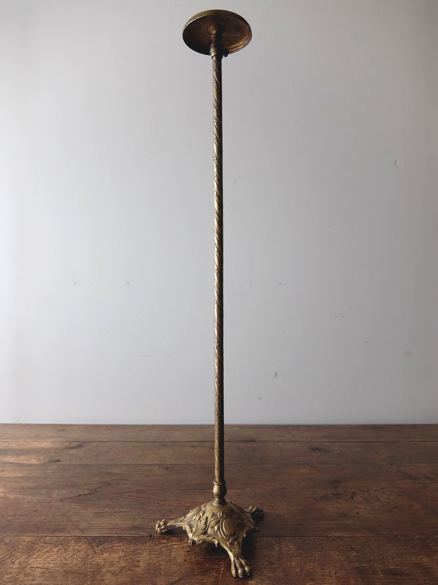 Hat Stand (B1017)