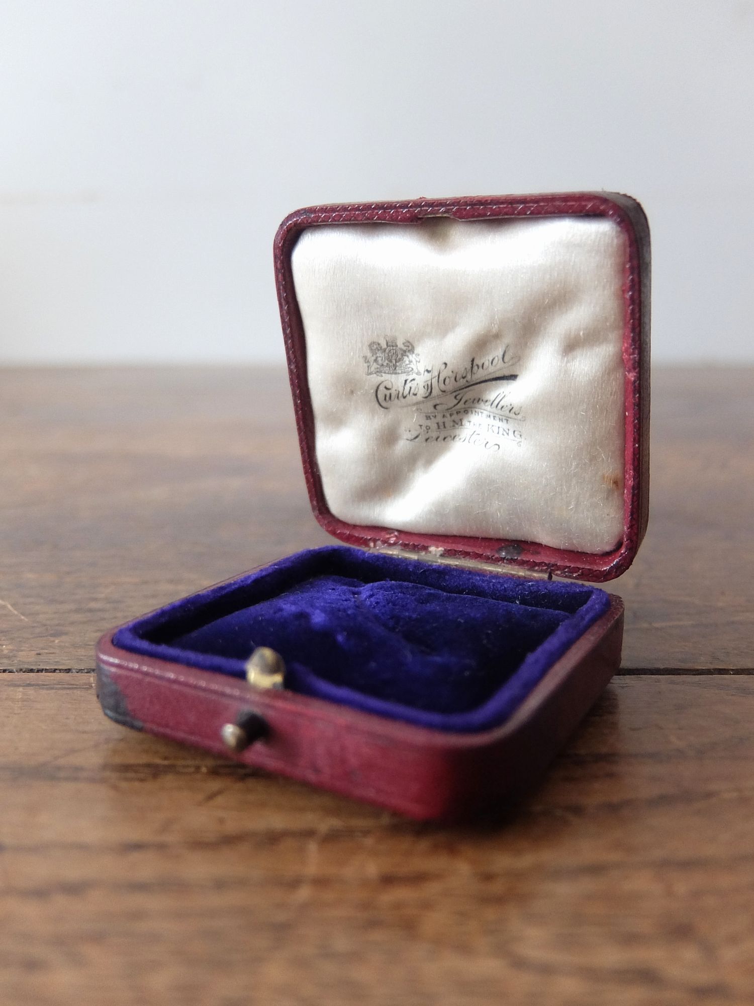 Antique Jewelry Box (A0526-06)