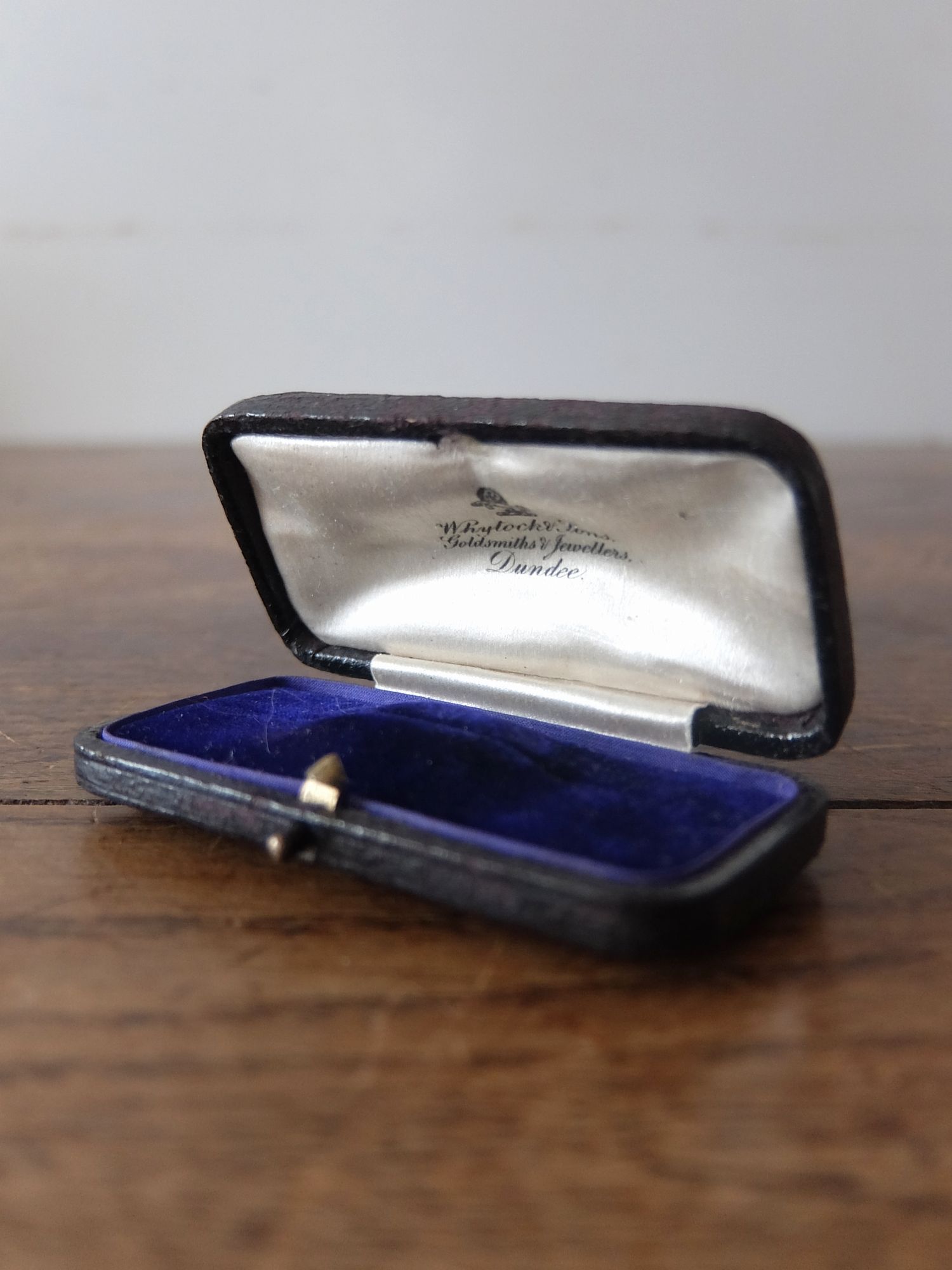 Antique Jewelry Box (A0526-08)