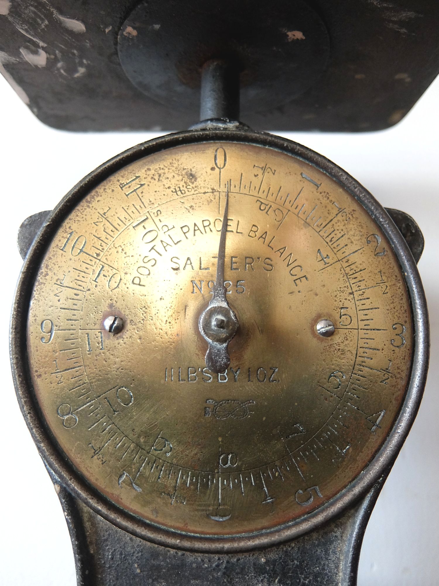 Scale (A0123)