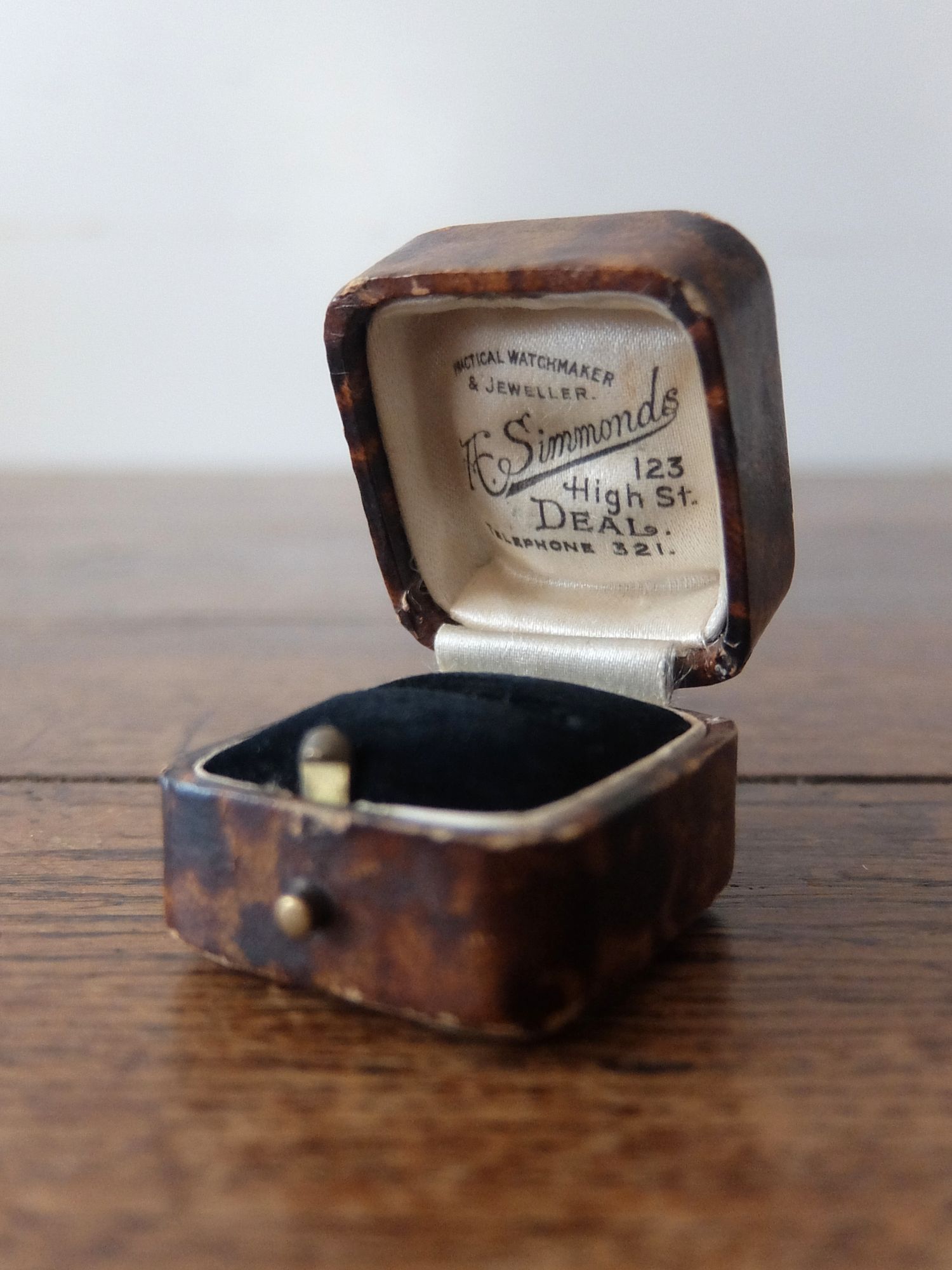 Antique Jewelry Box (B0526-05)