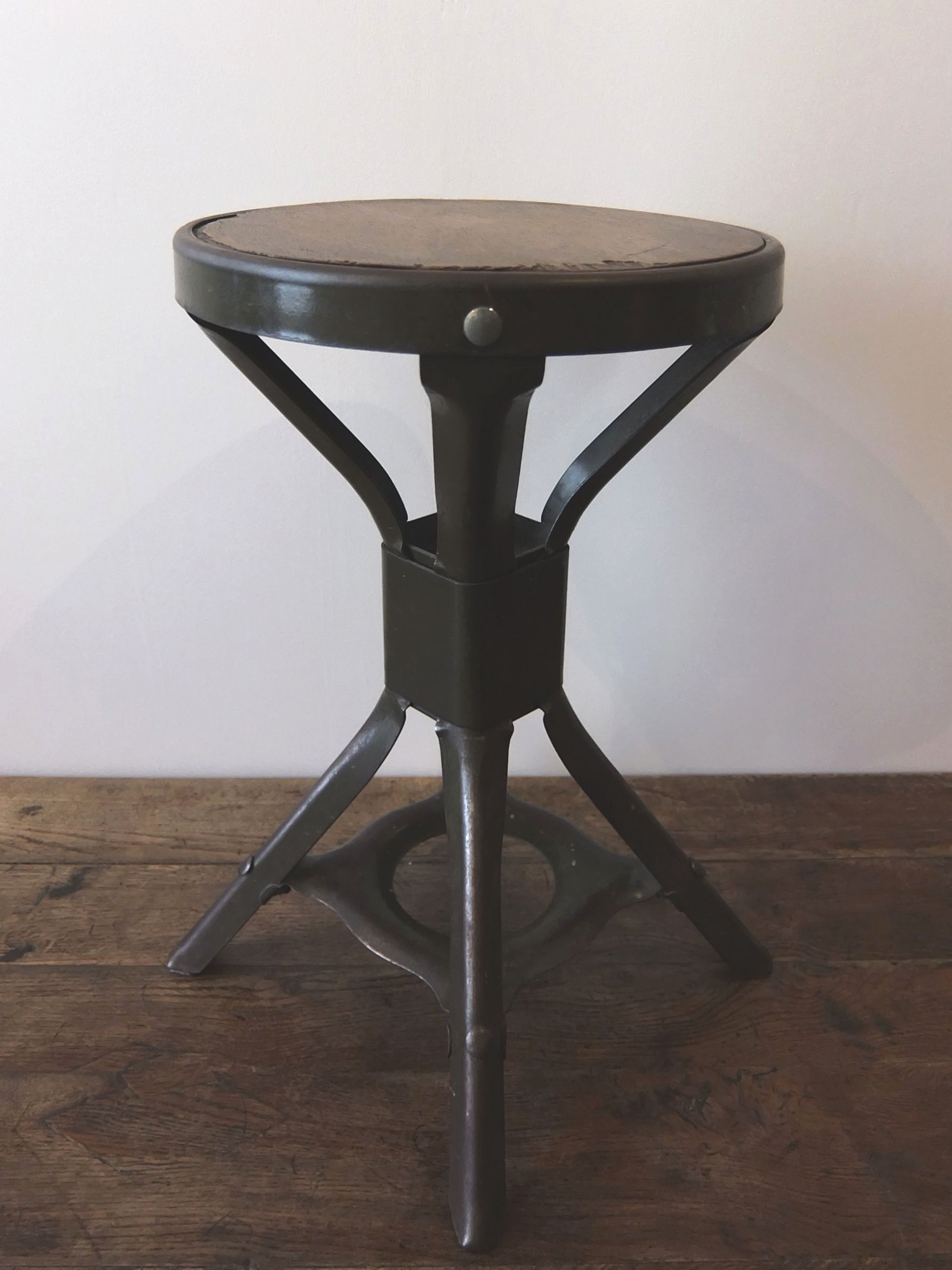 Evertaut Stool (A0214)