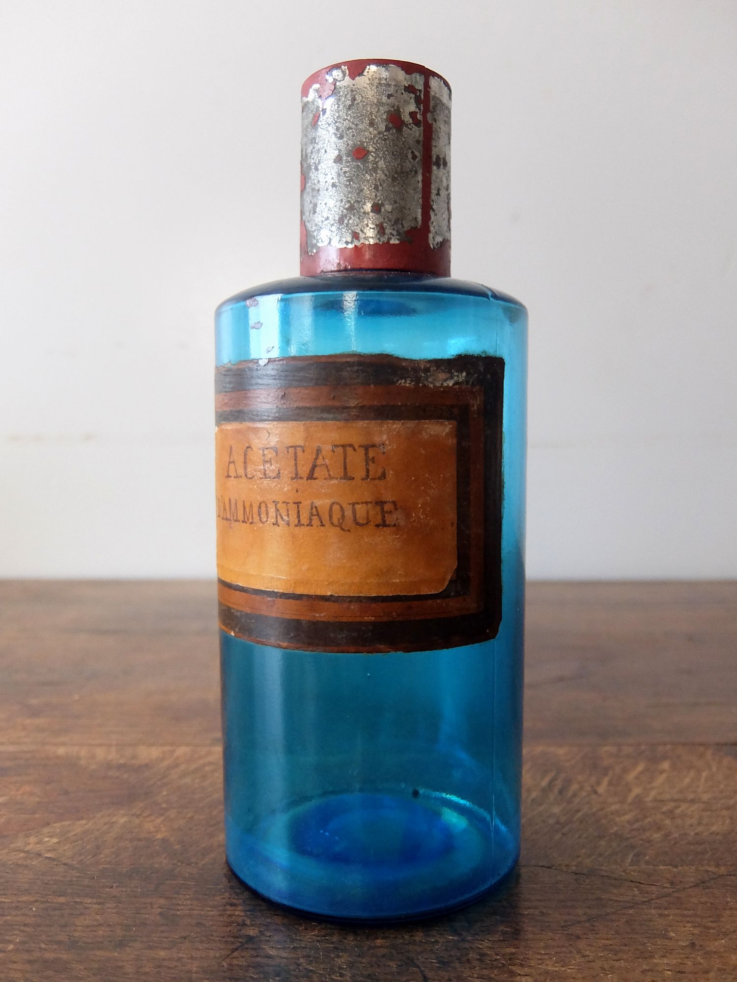 Medicine Bottle (C0525-03)