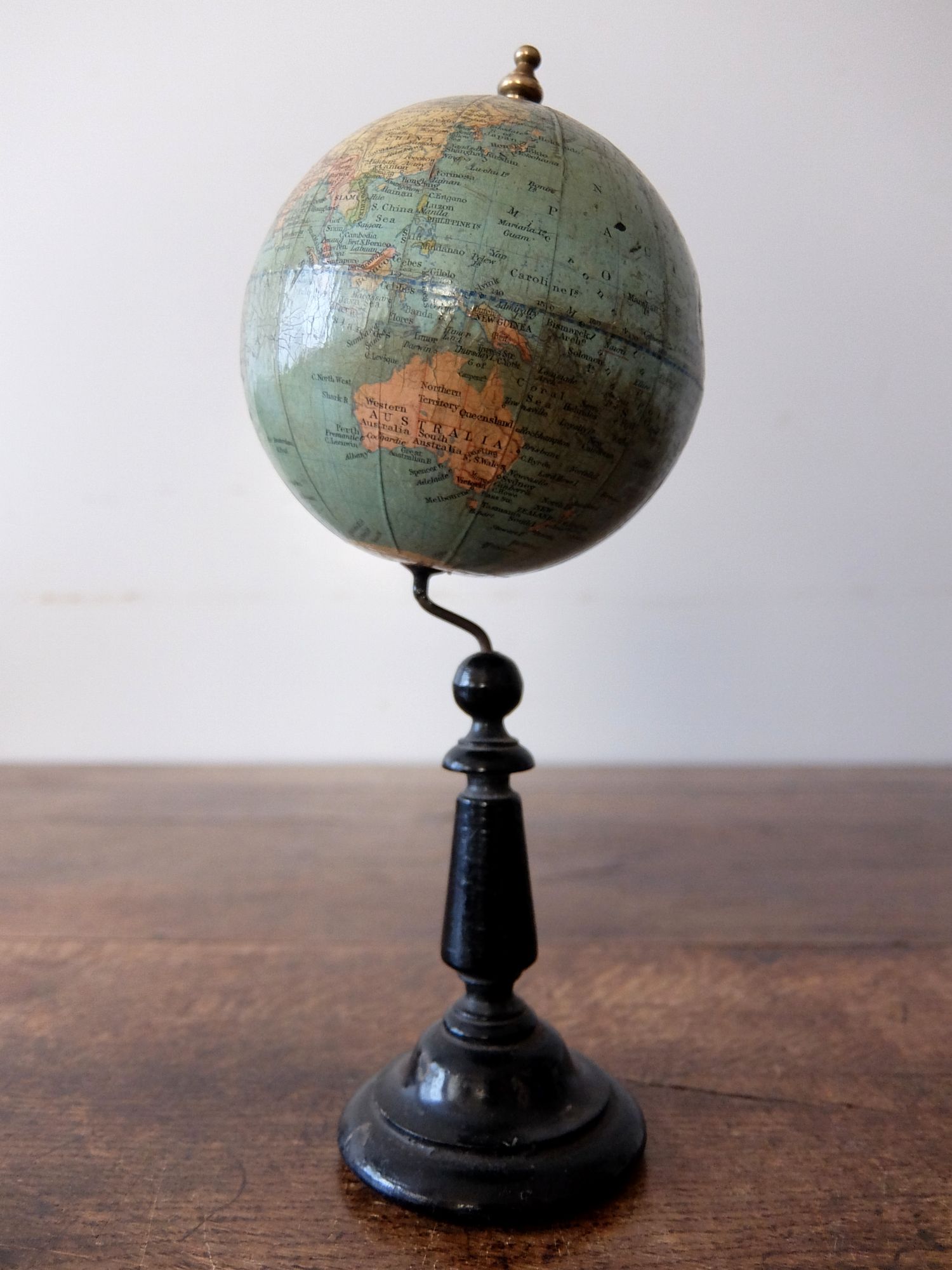 Terrestrial Globe (A0421)