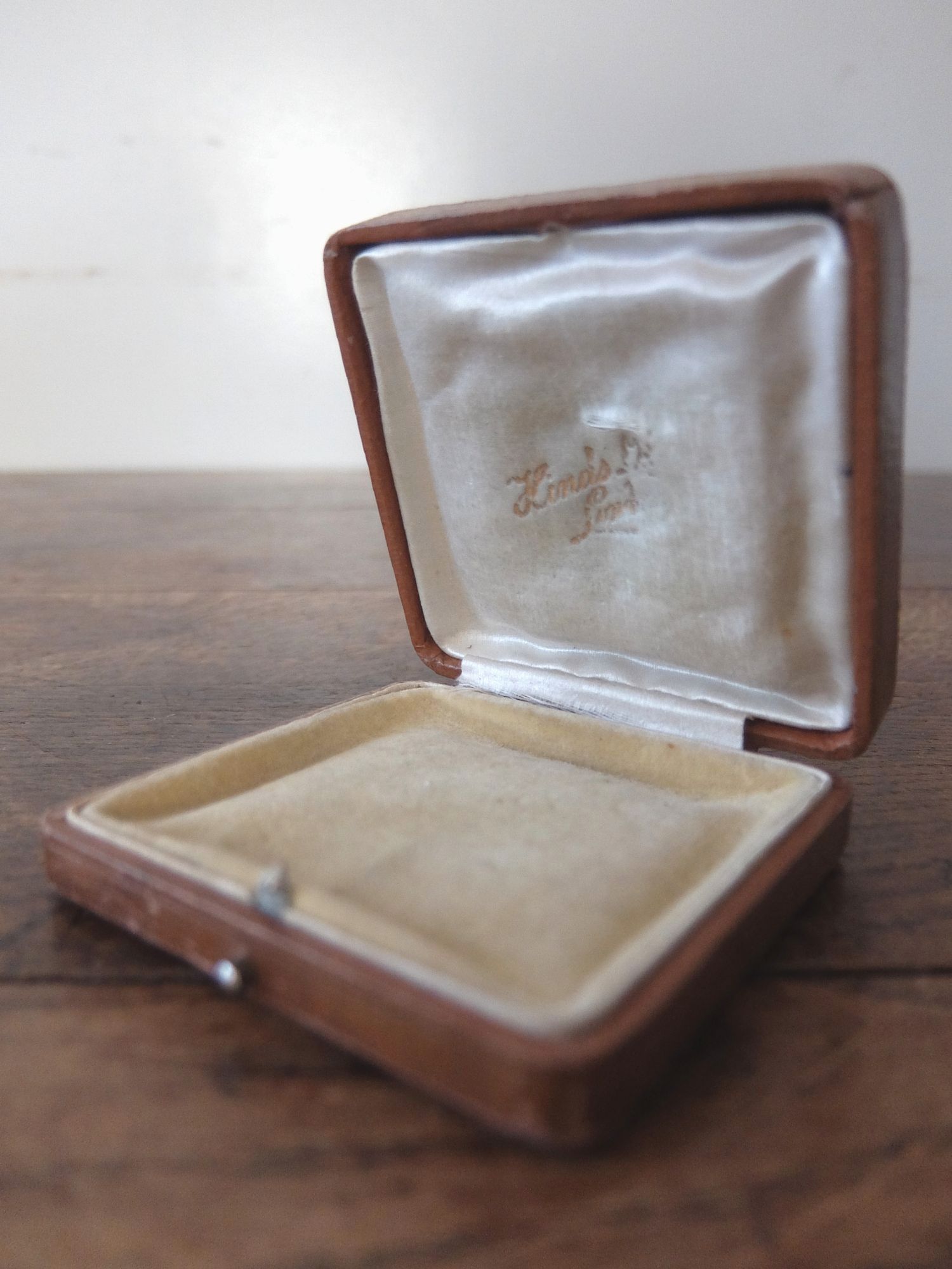 Antique Jewelry Box (A0923-10)