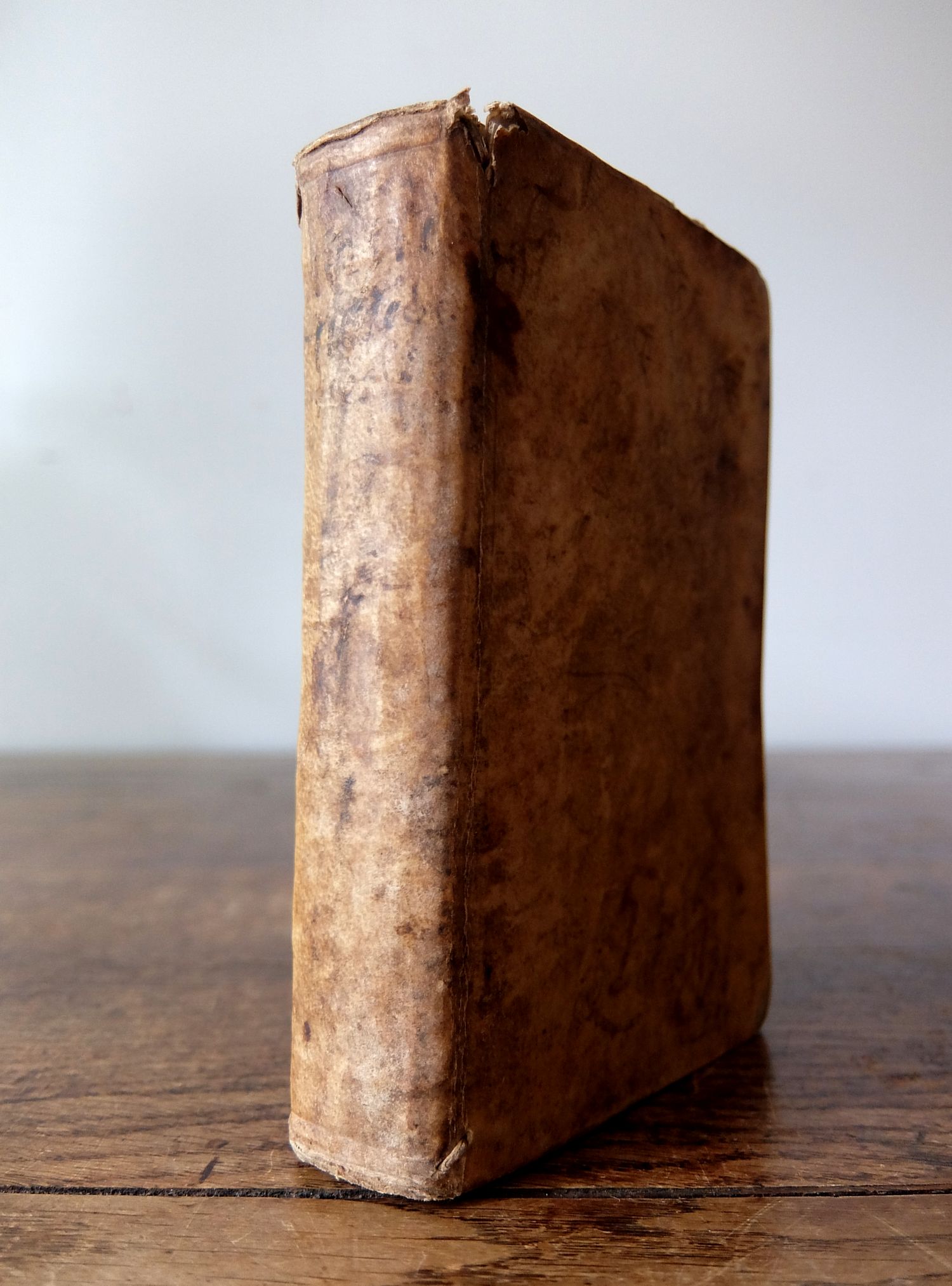 Antique Book (B0916)