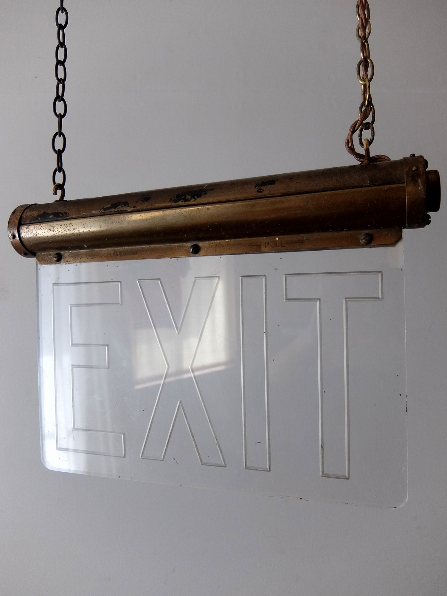 Theater Lamp 【EXIT】 (A1018)