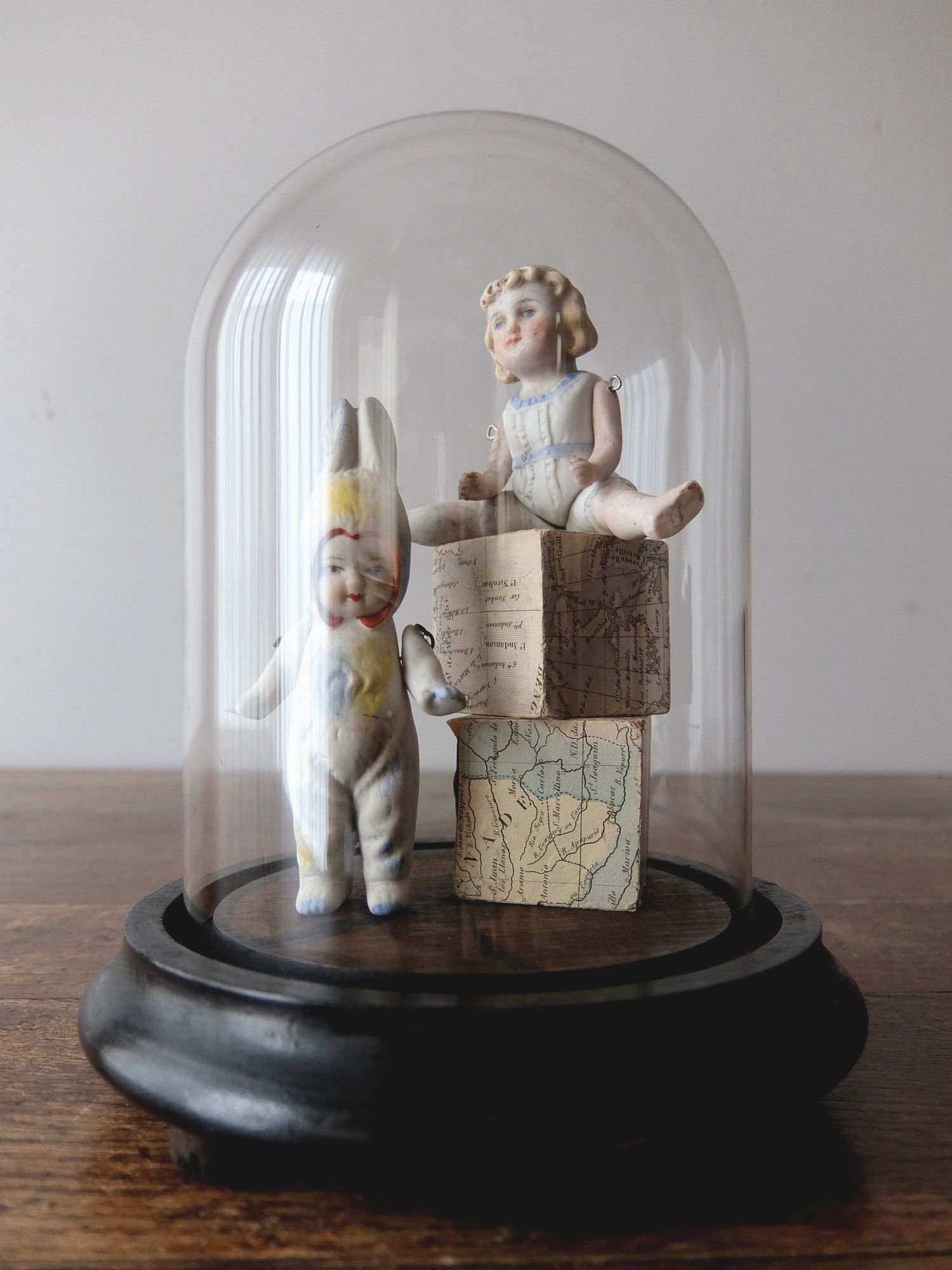 Globe (A0118)
