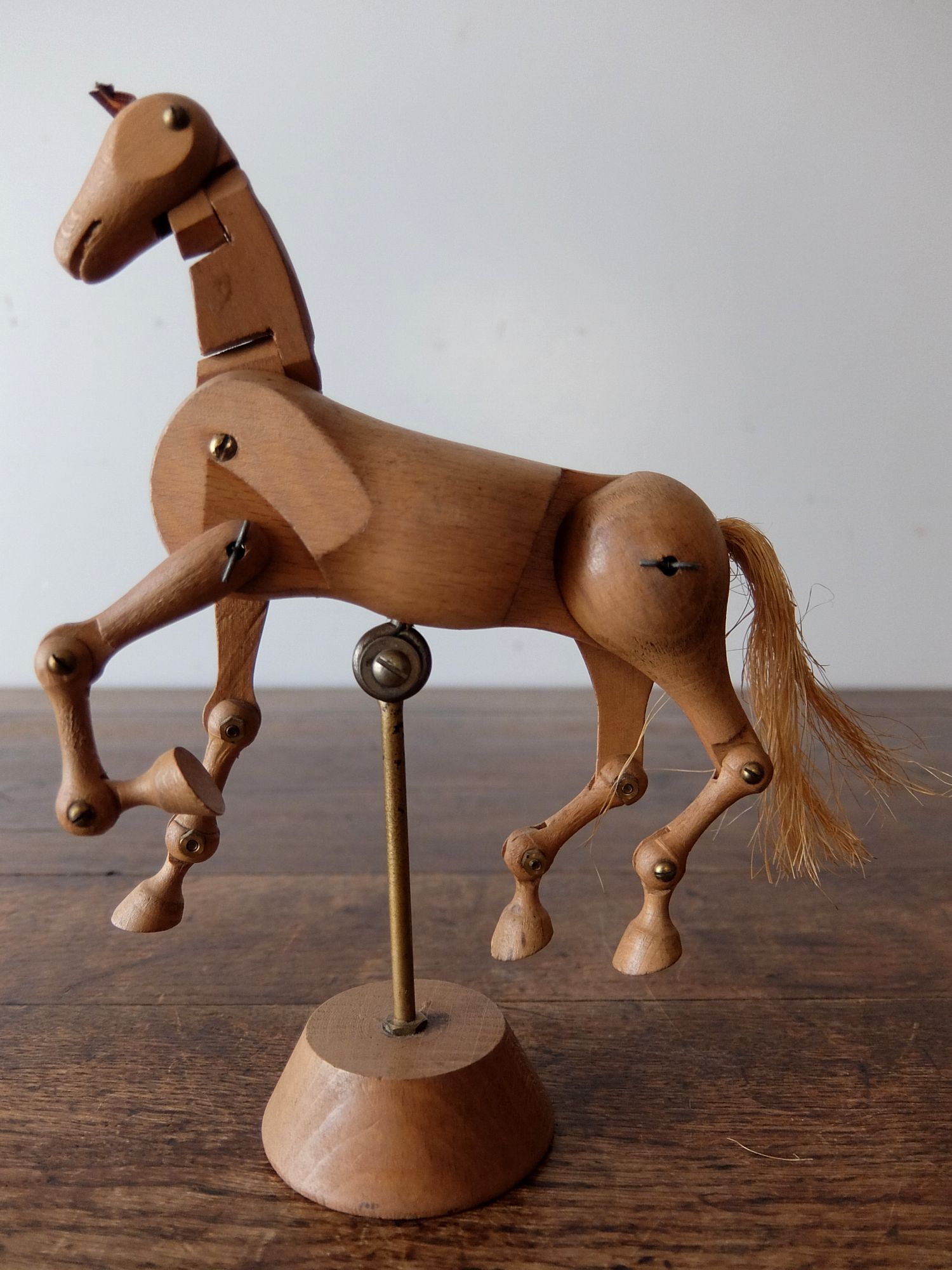 Artist Model Horse (A1119)