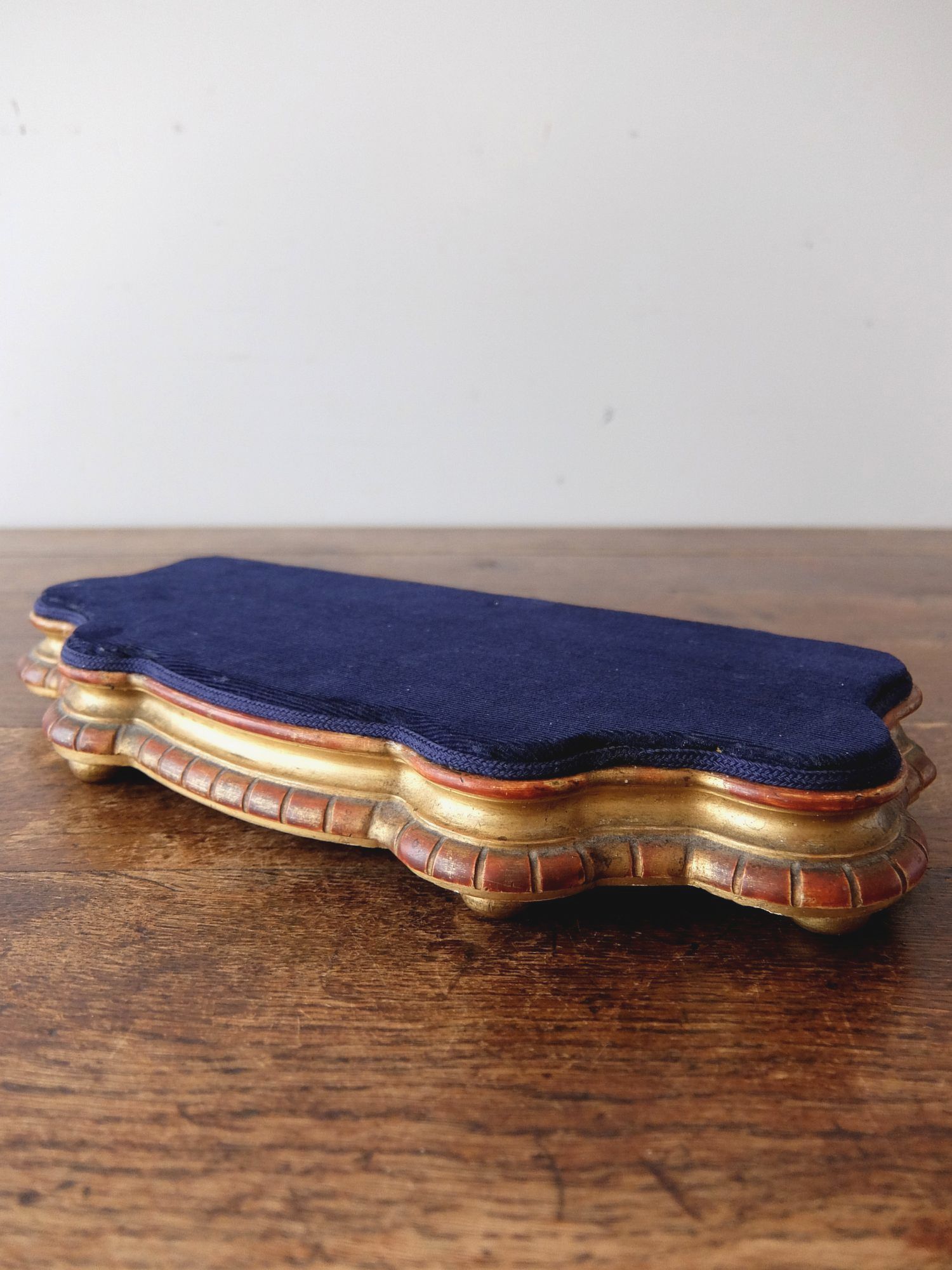 Display Base (C0518)