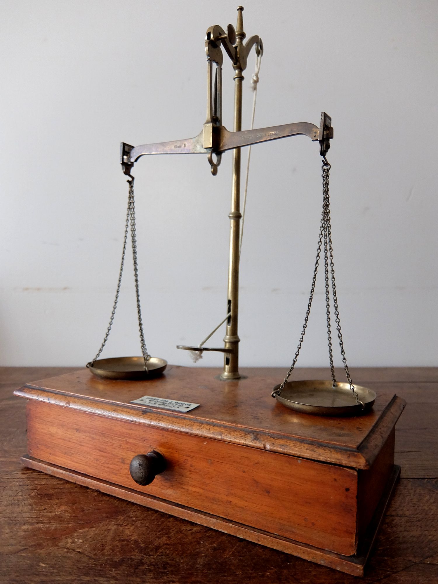 Jeweler's Scale (B1221)