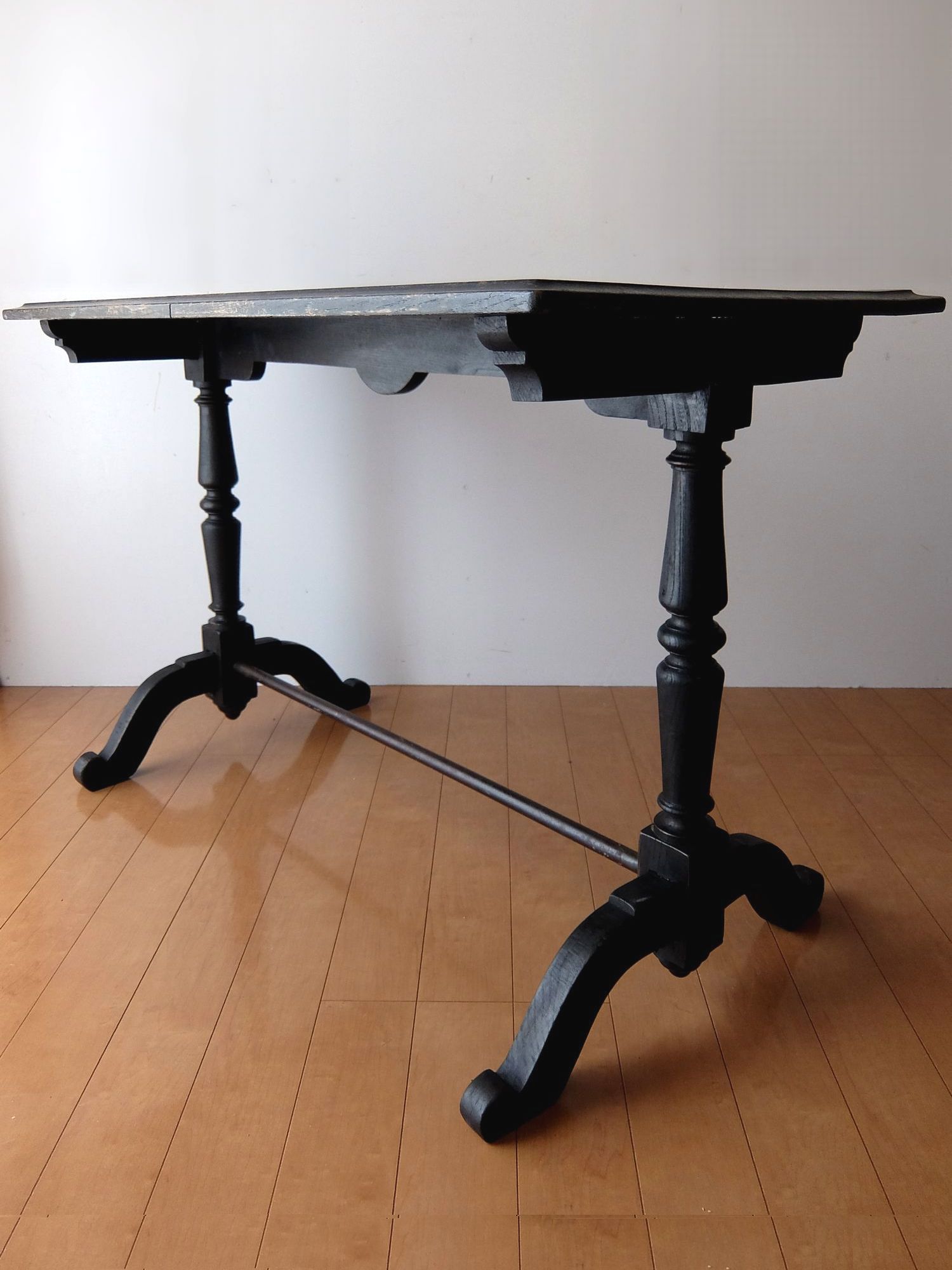 Table Napoleon Ⅲ (A0618)