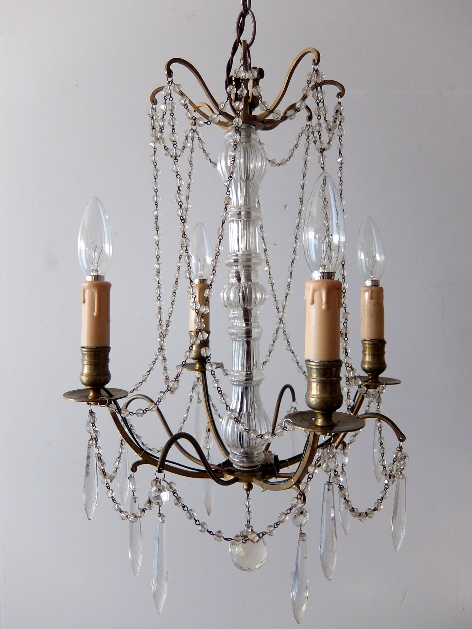 Chandelier (A1018)