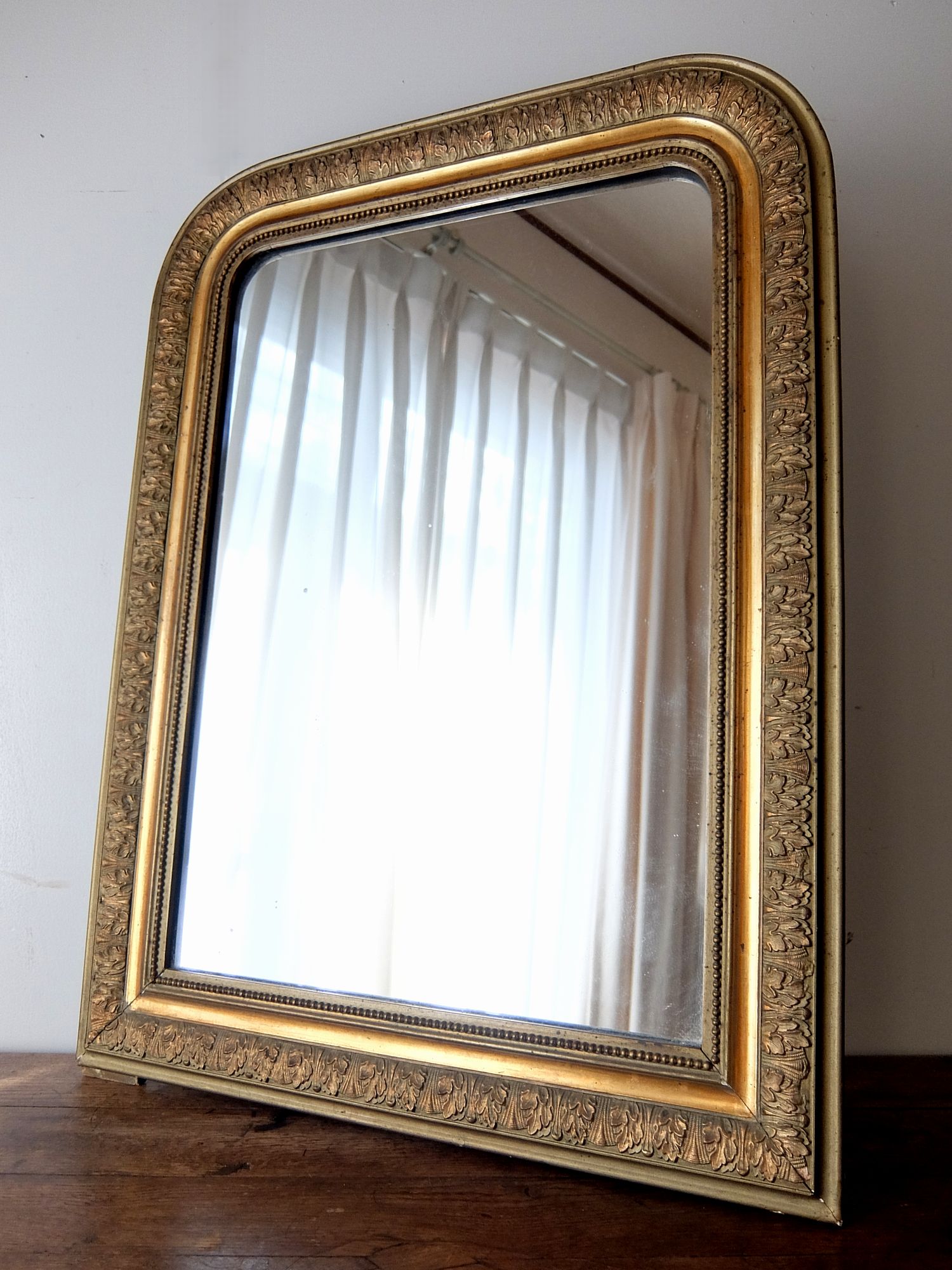 French Mirror (A1018)