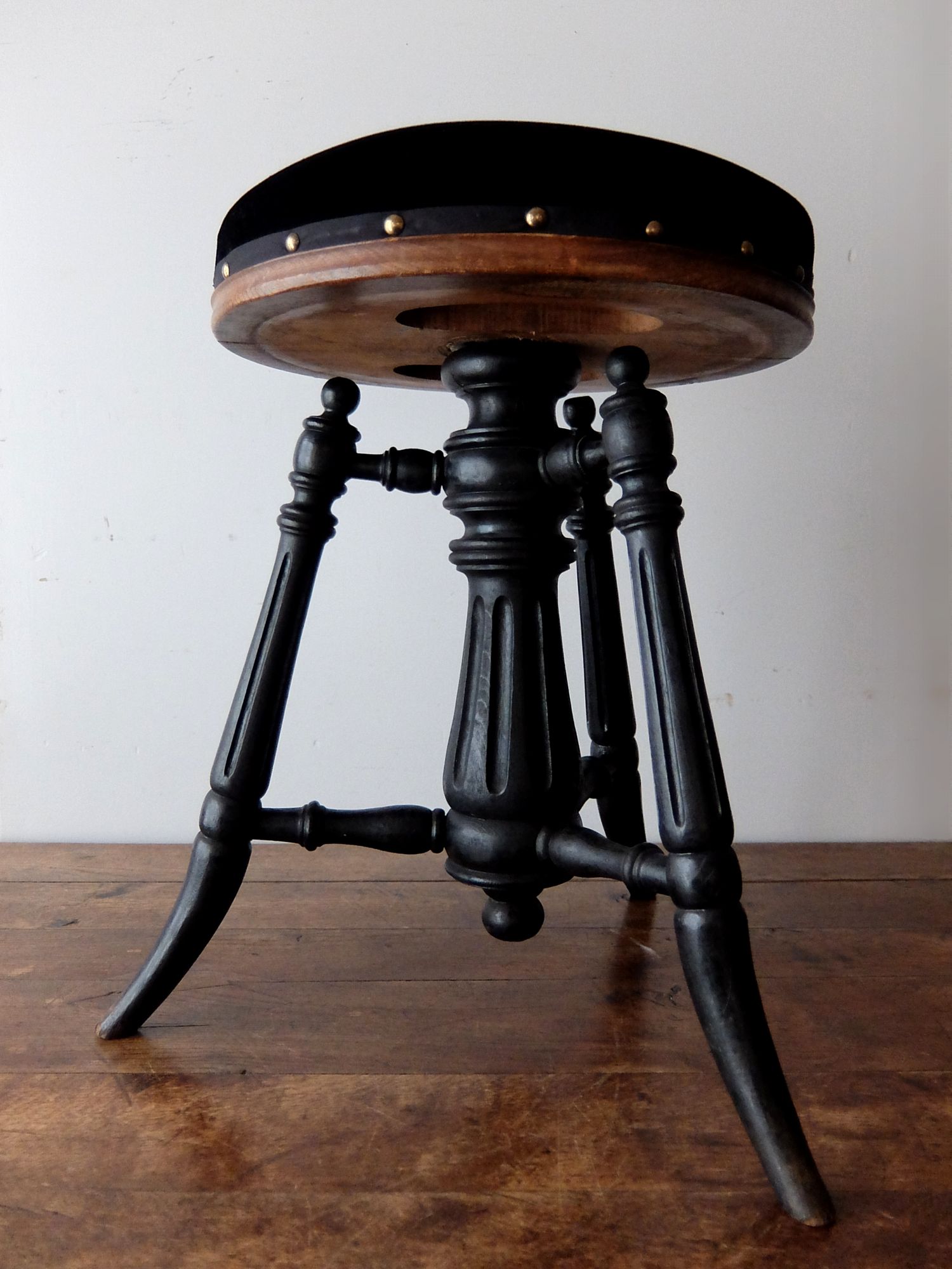 Stool Napoleon Ⅲ (A0619)