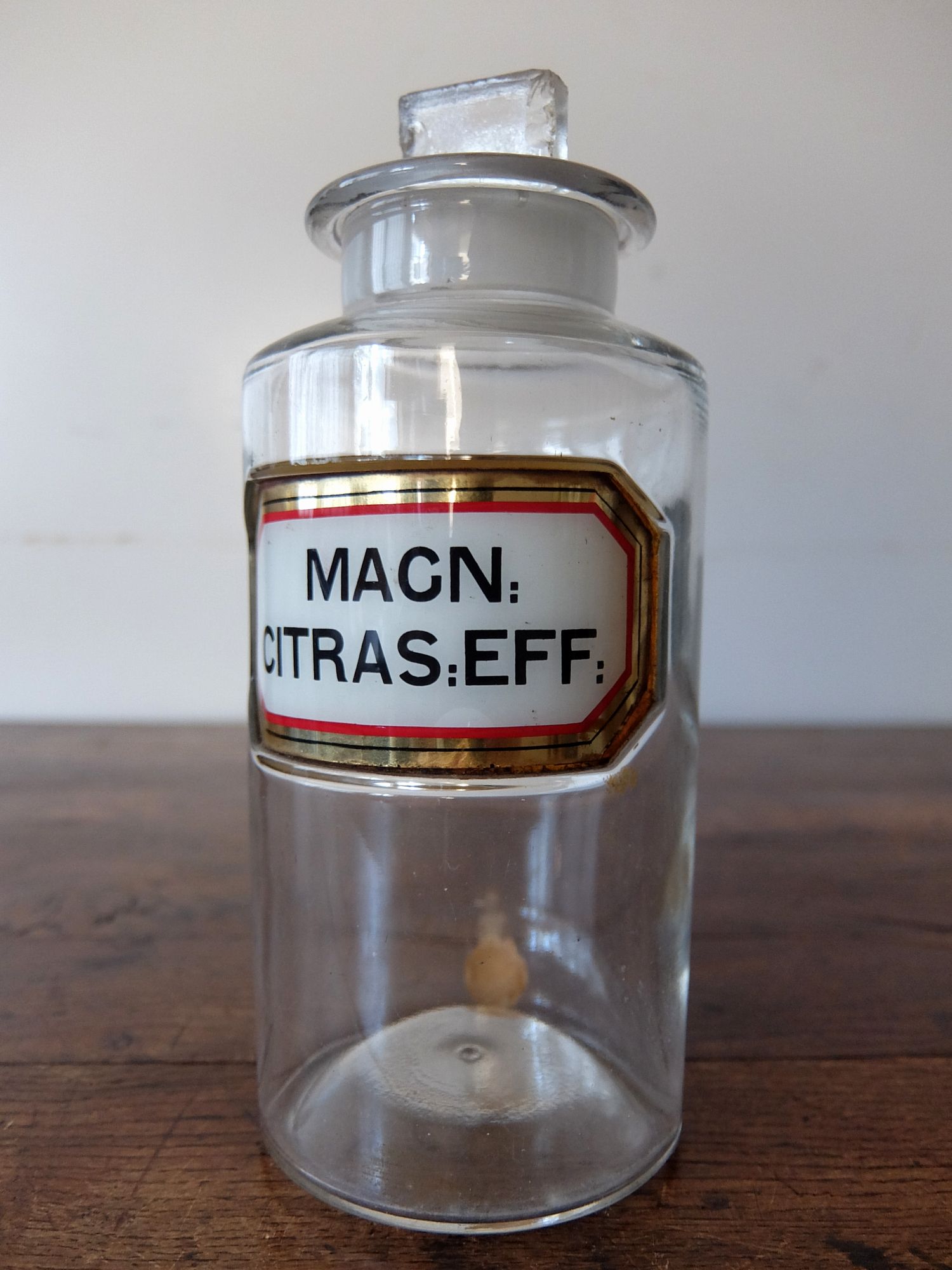 Medicine Bottle (C0822-02)