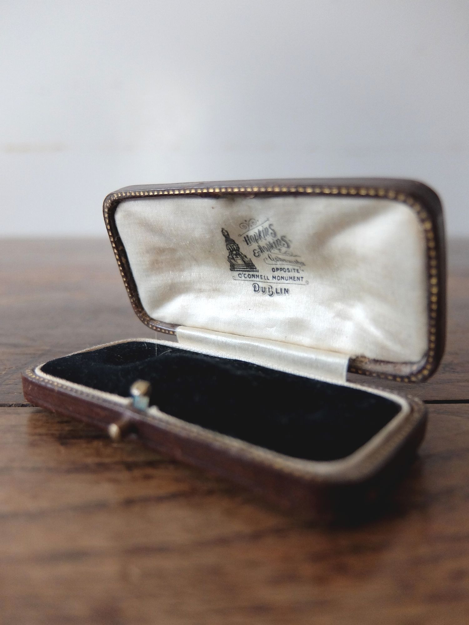 Antique Jewelry Box (A0620-05)