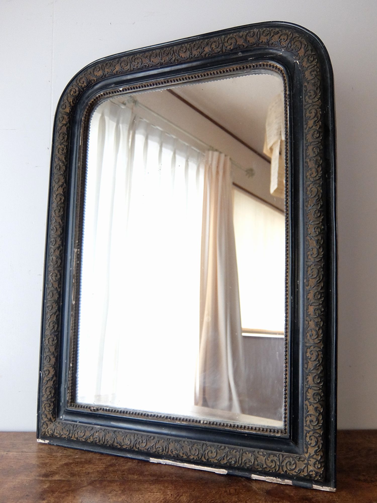 French Mirror (A1019)