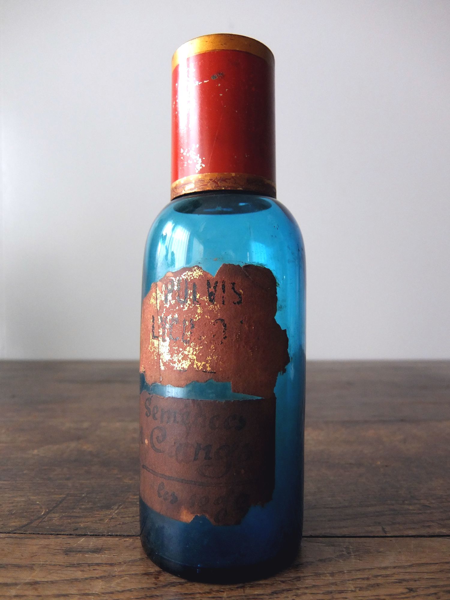 Medicine Bottle (A0915)