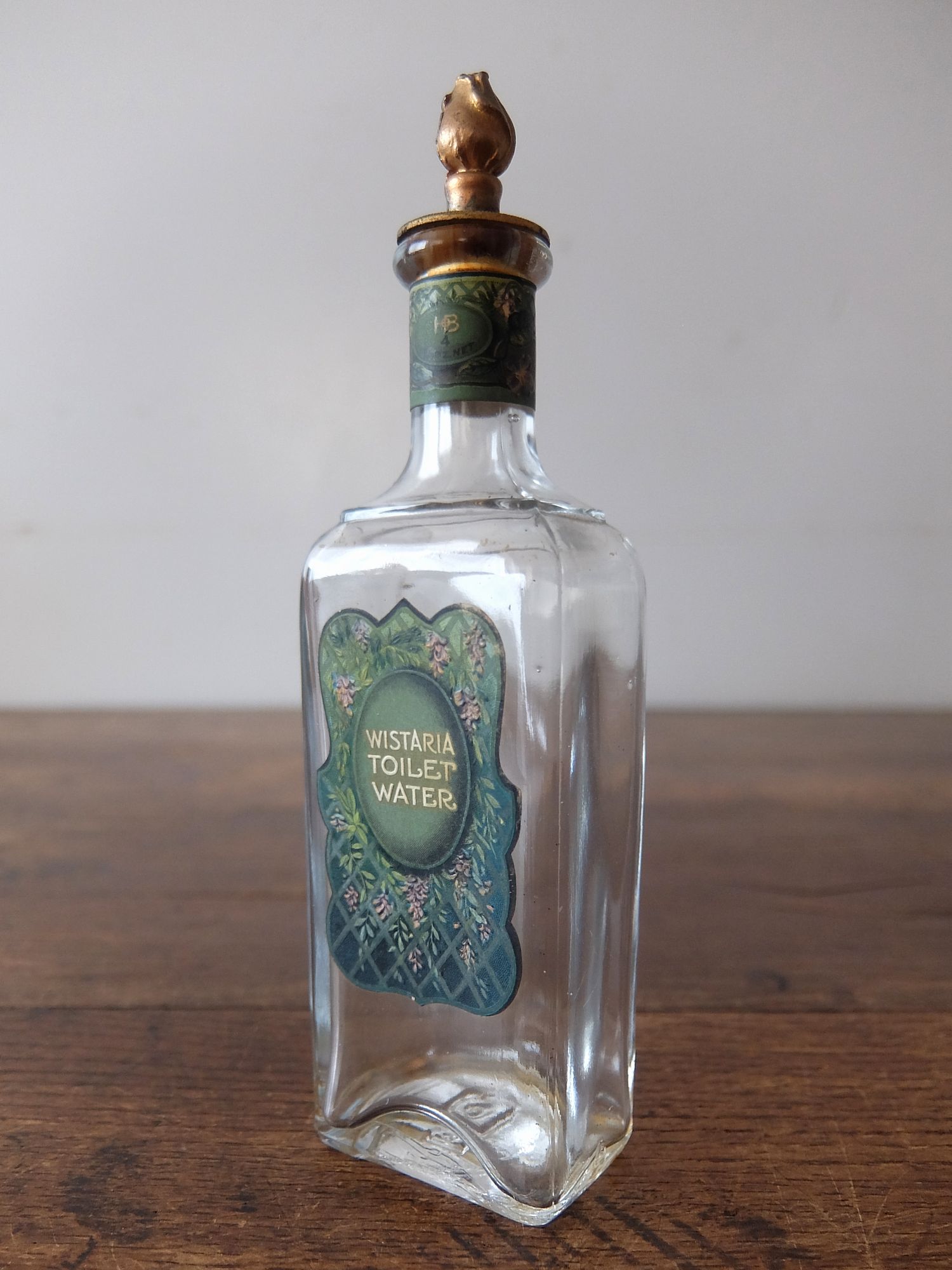 Perfume Bottle (C0726)