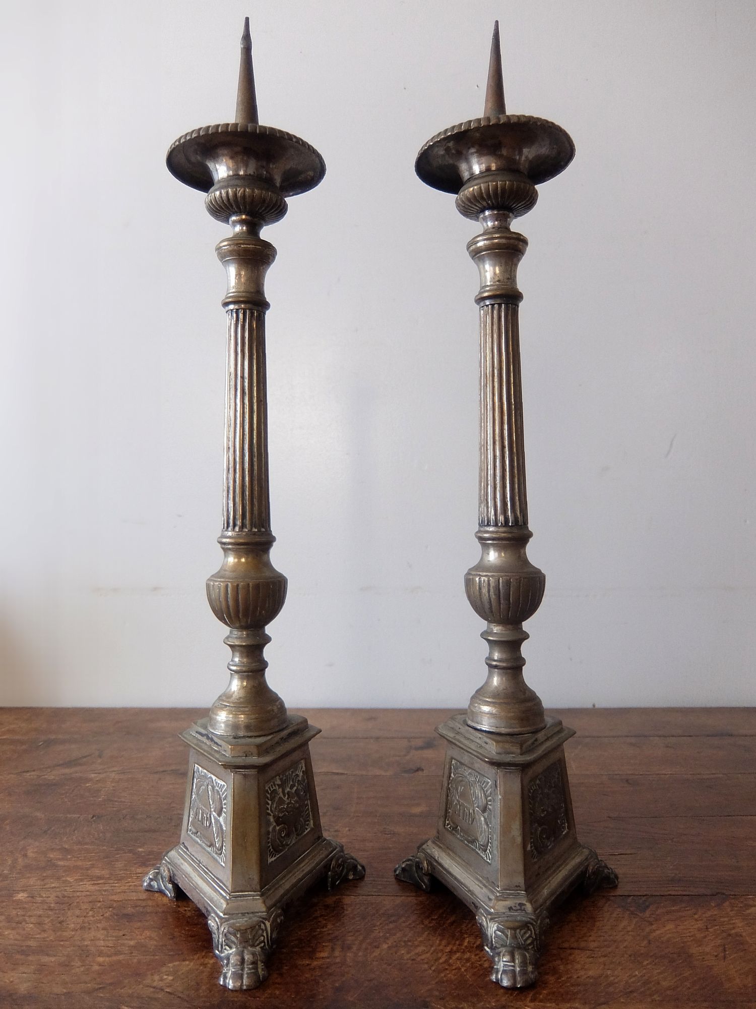 Altar Candle Stand (B0426)