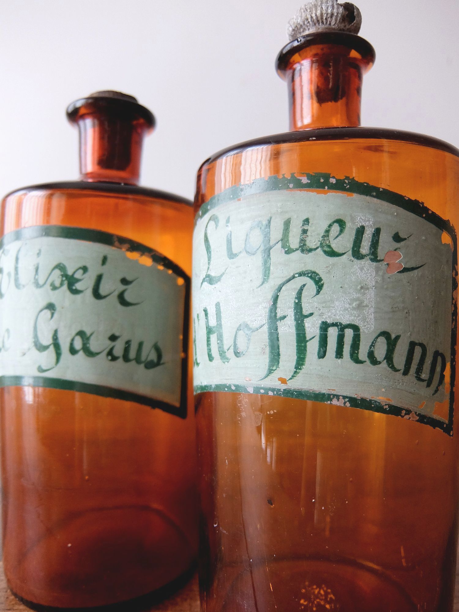 Medicine Bottle (D0617)