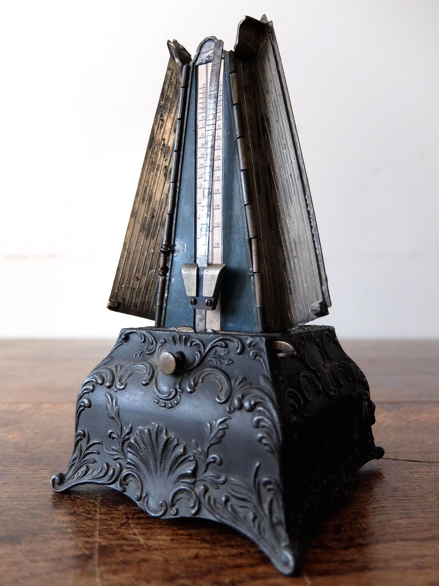 French Metronome (A0321)