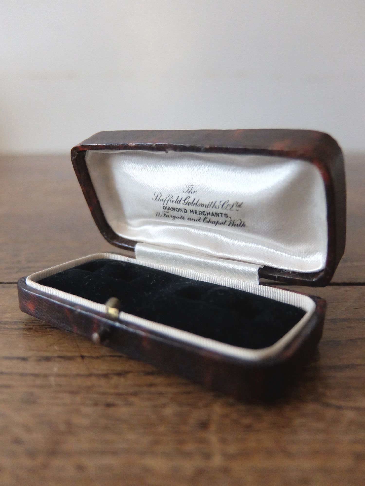 Antique Jewelry Box (A0223-04)
