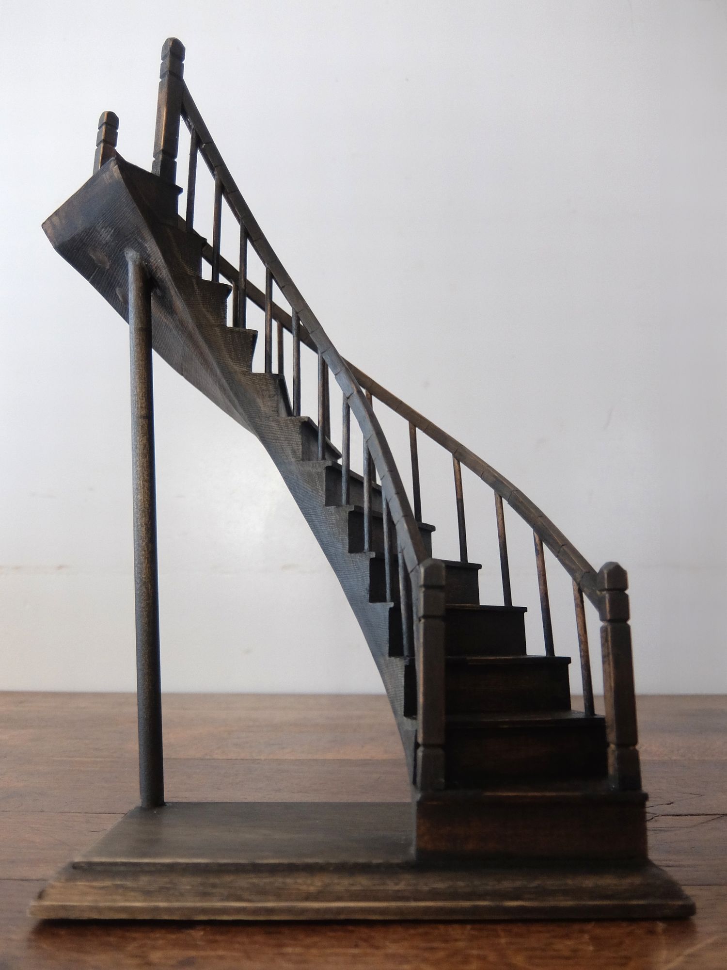 Staircase Model (A0925)