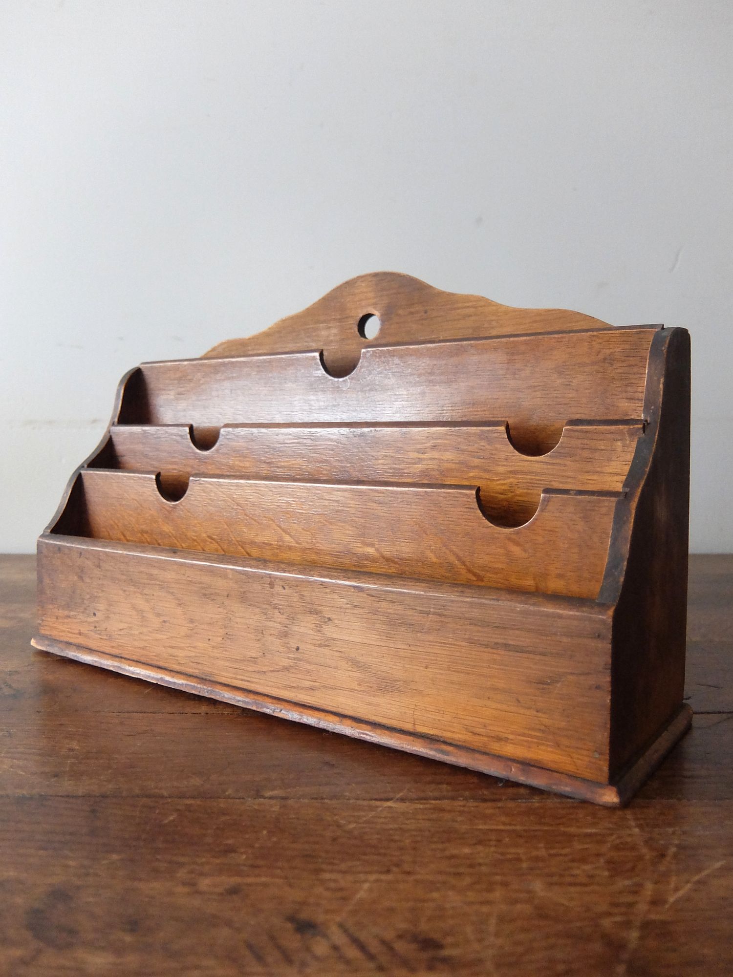 Letter Rack (A0926)
