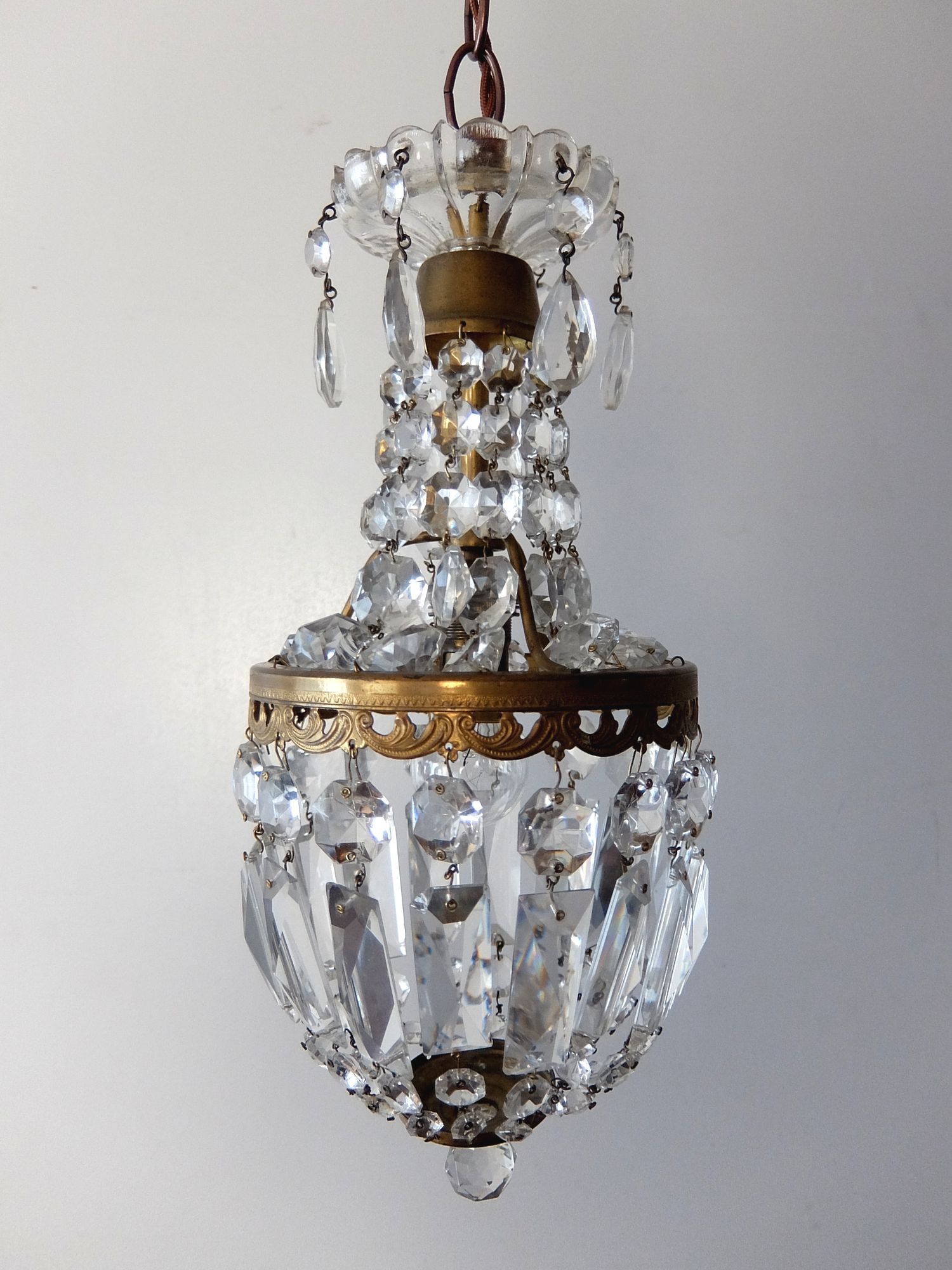 Empire Chandelier (A0521)