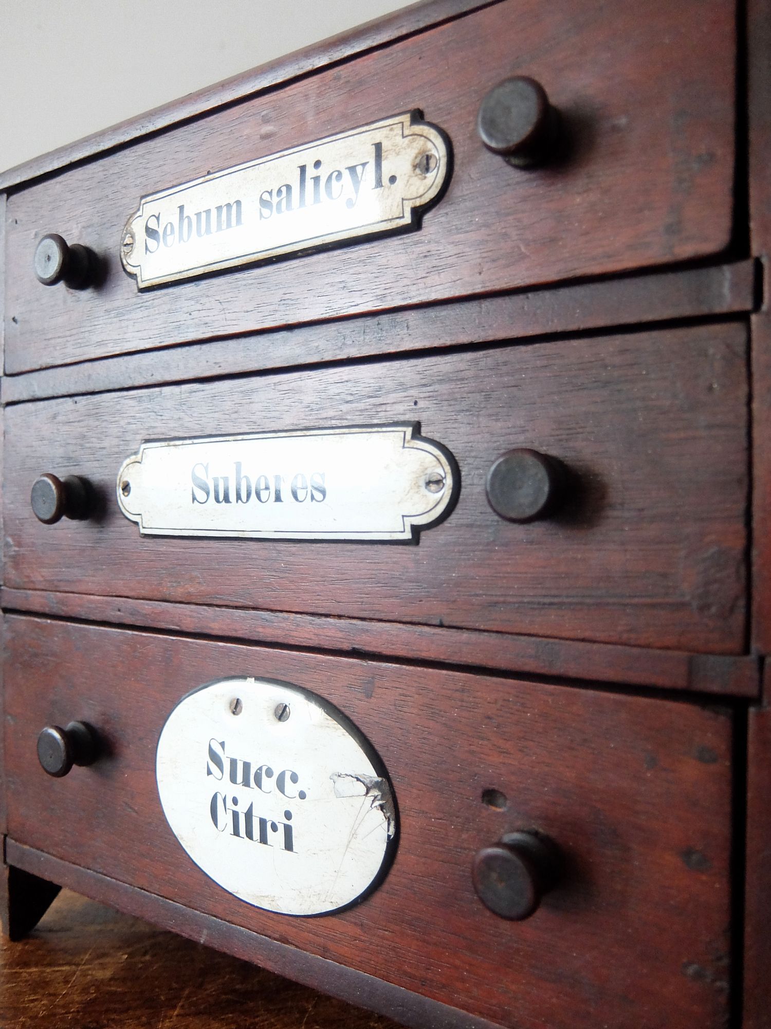 Apothecary Drawers (A0926)