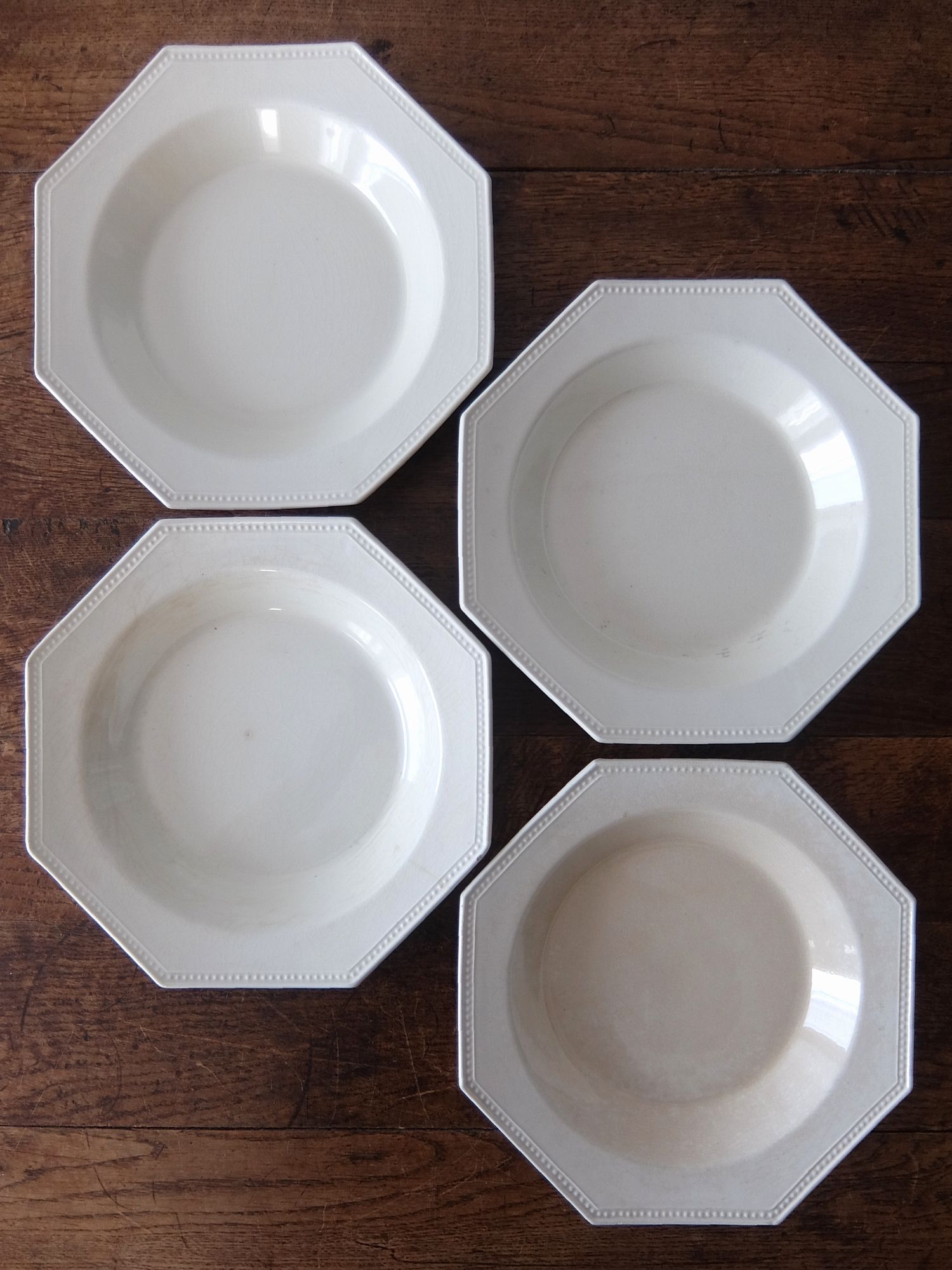 Octogonal Plate (A1025)