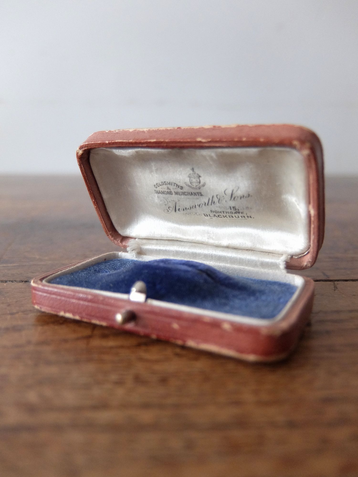 Antique Jewelry Box (C1026-03)