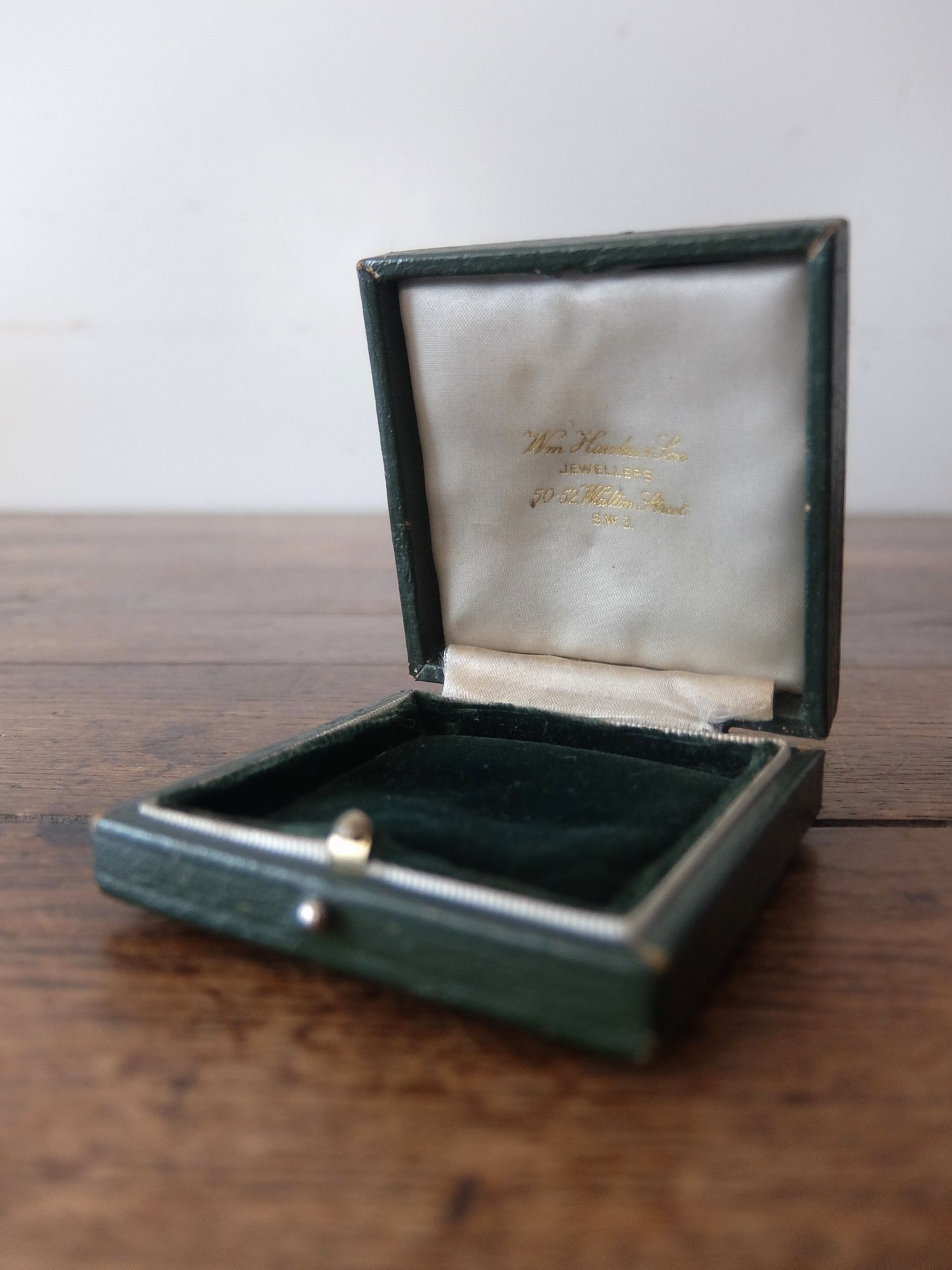 Antique Jewelry Box (C1026-06)