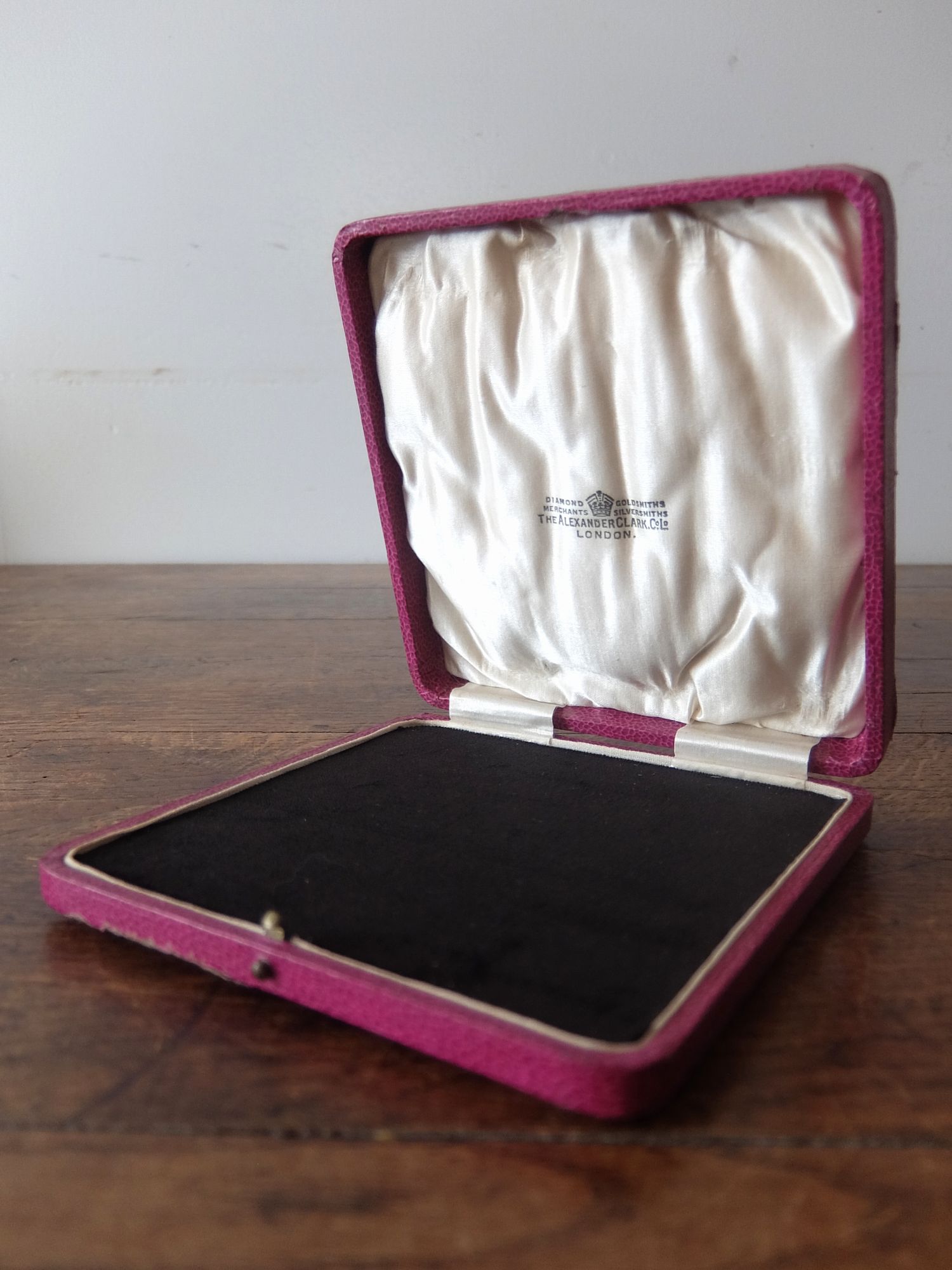 Antique Jewelry Box (A1026-02)