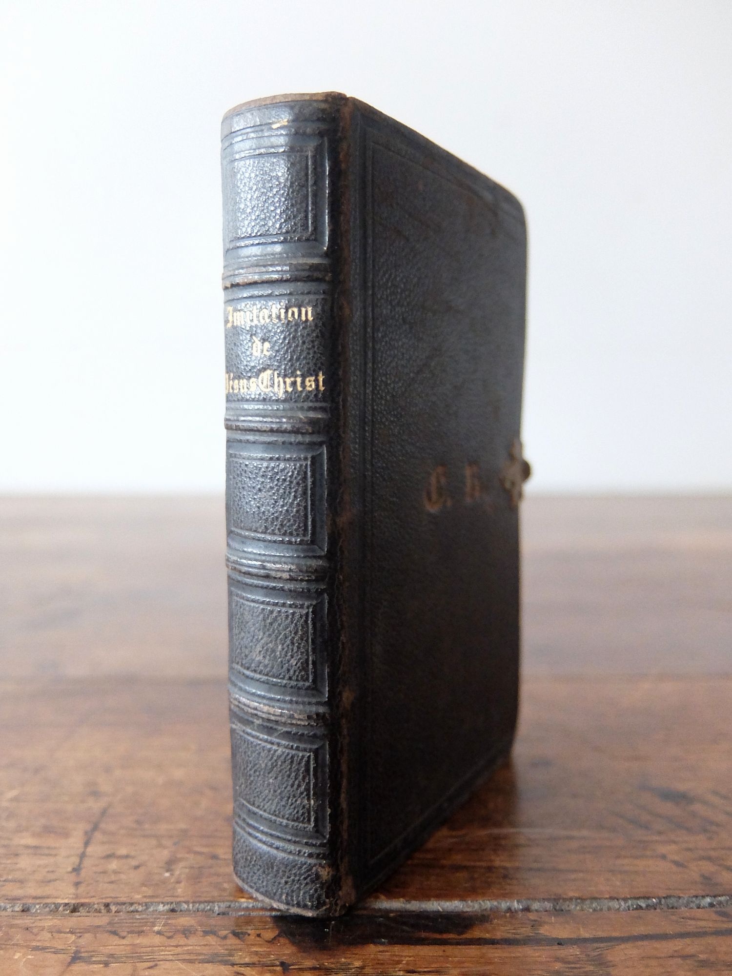 Bible (B1025)