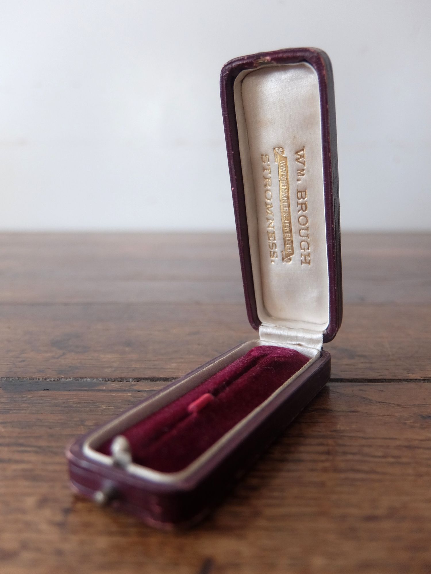 Antique Jewelry Box (C1026-05)
