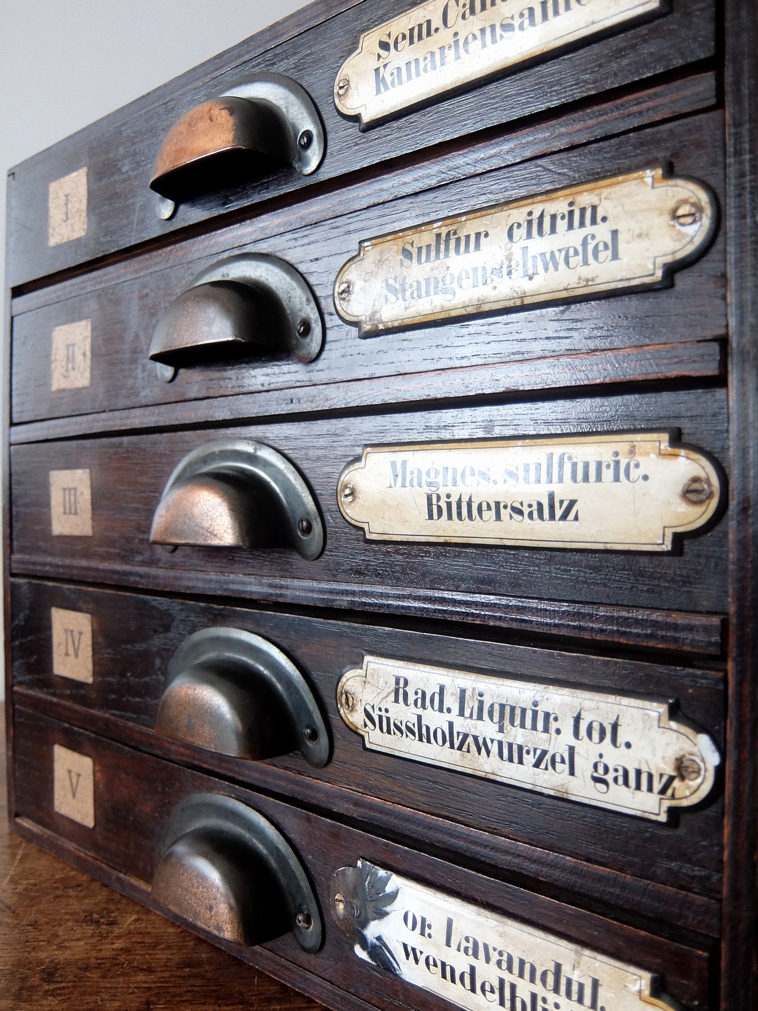 Apothecary Drawers (A1125)