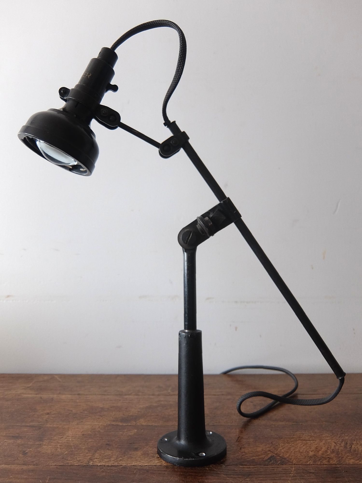 Singer Lamp 【SLF-2】 (A1024)